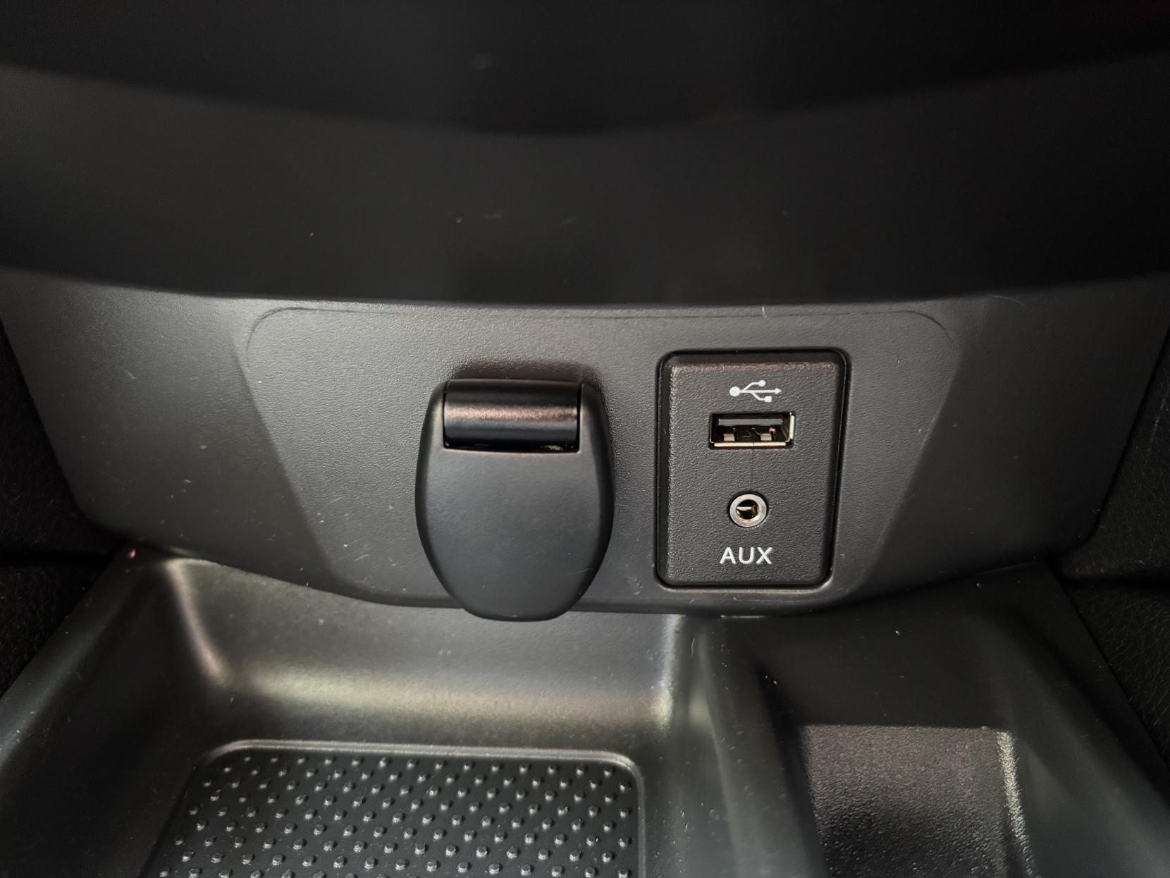 Nissan X-Trail 1.6 dCi Tekna SUV 5dr Diesel Manual Euro 6 (s/s) (130 ps)