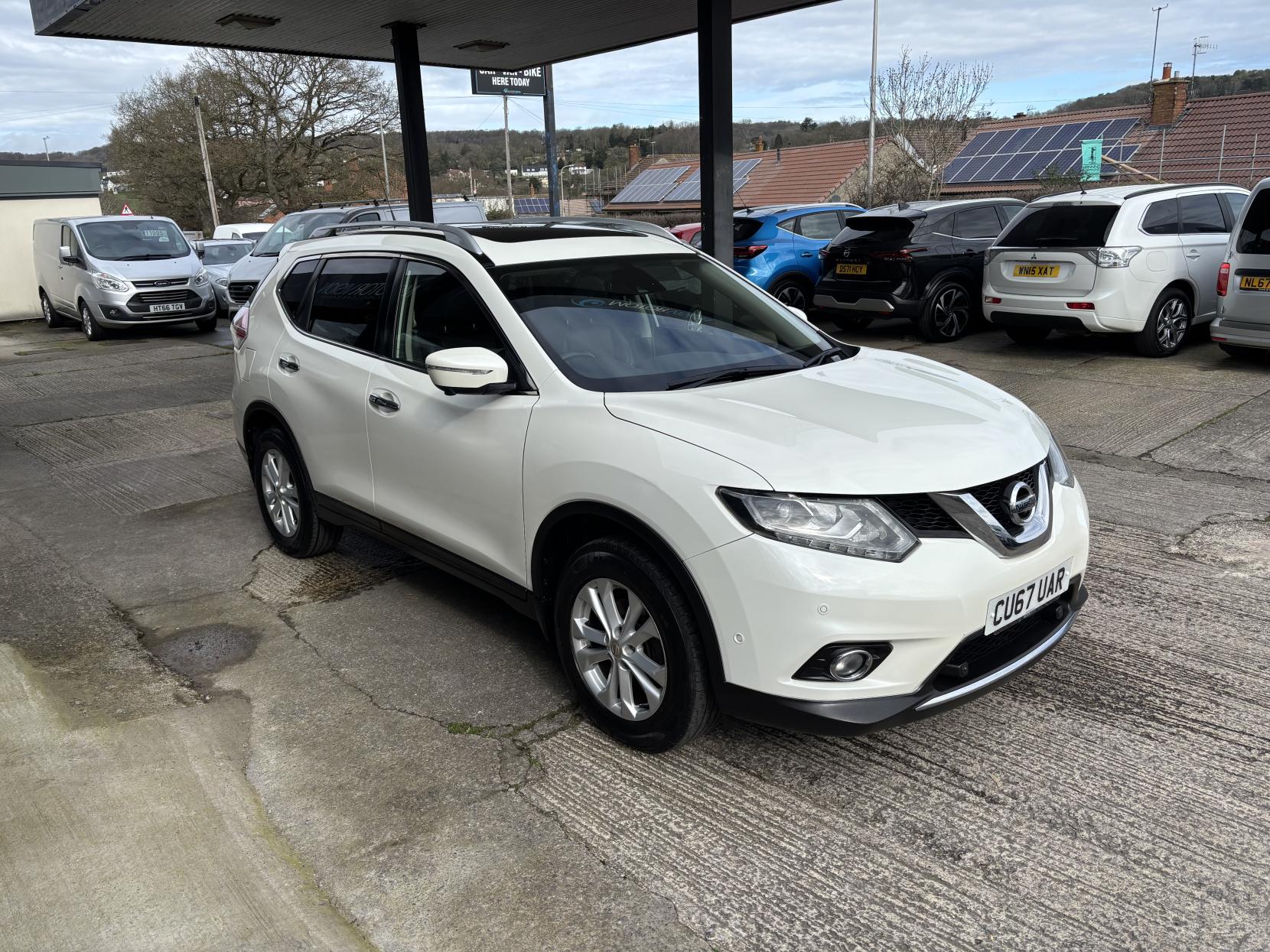 Nissan X-Trail 1.6 dCi Tekna SUV 5dr Diesel Manual Euro 6 (s/s) (130 ps)
