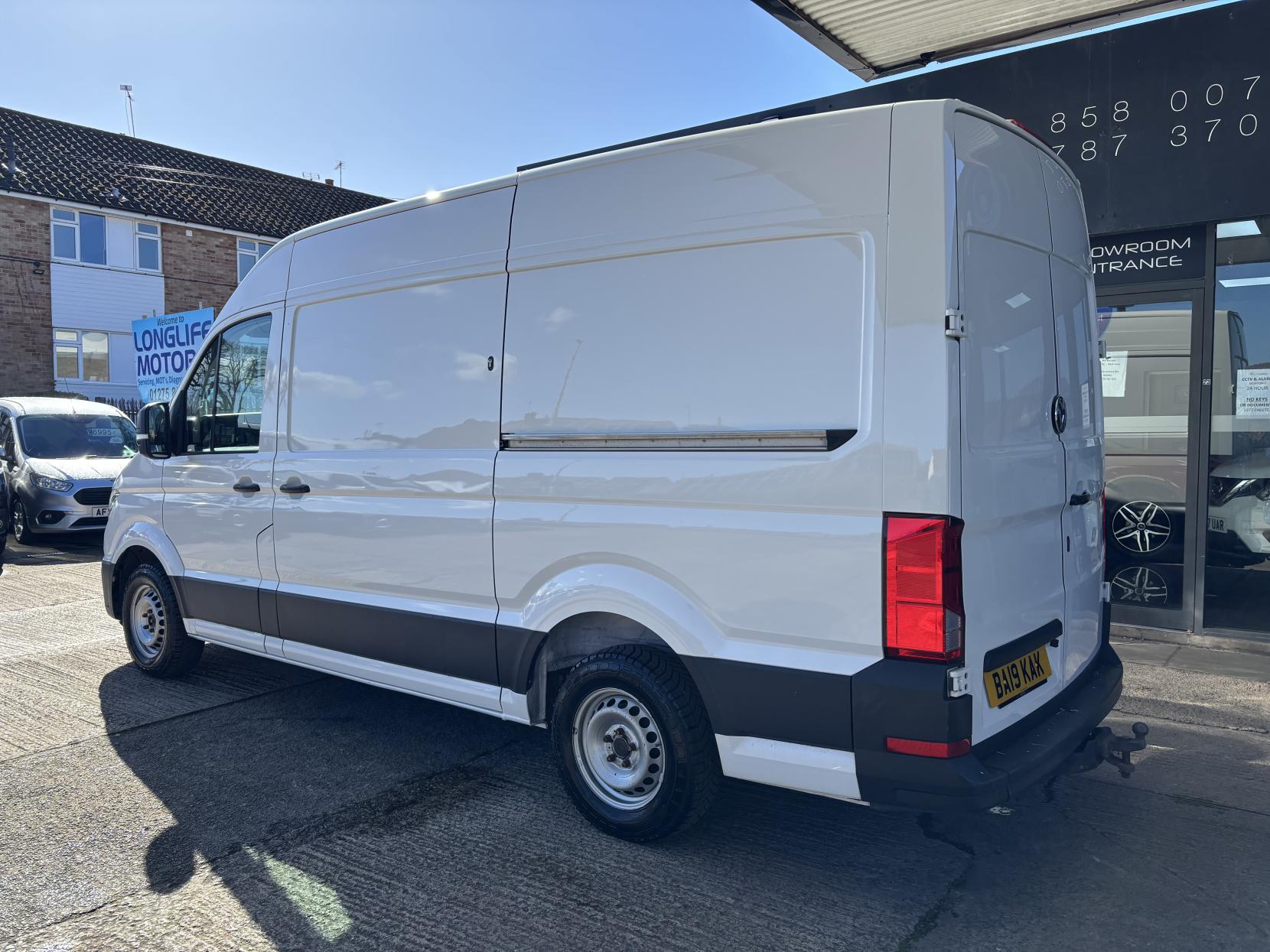 Volkswagen Crafter 2.0 TDI CR35 BlueMotion Tech Startline Panel Van 5dr Diesel Manual FWD MWB High Roof Euro 6 (s/s) (140 ps)