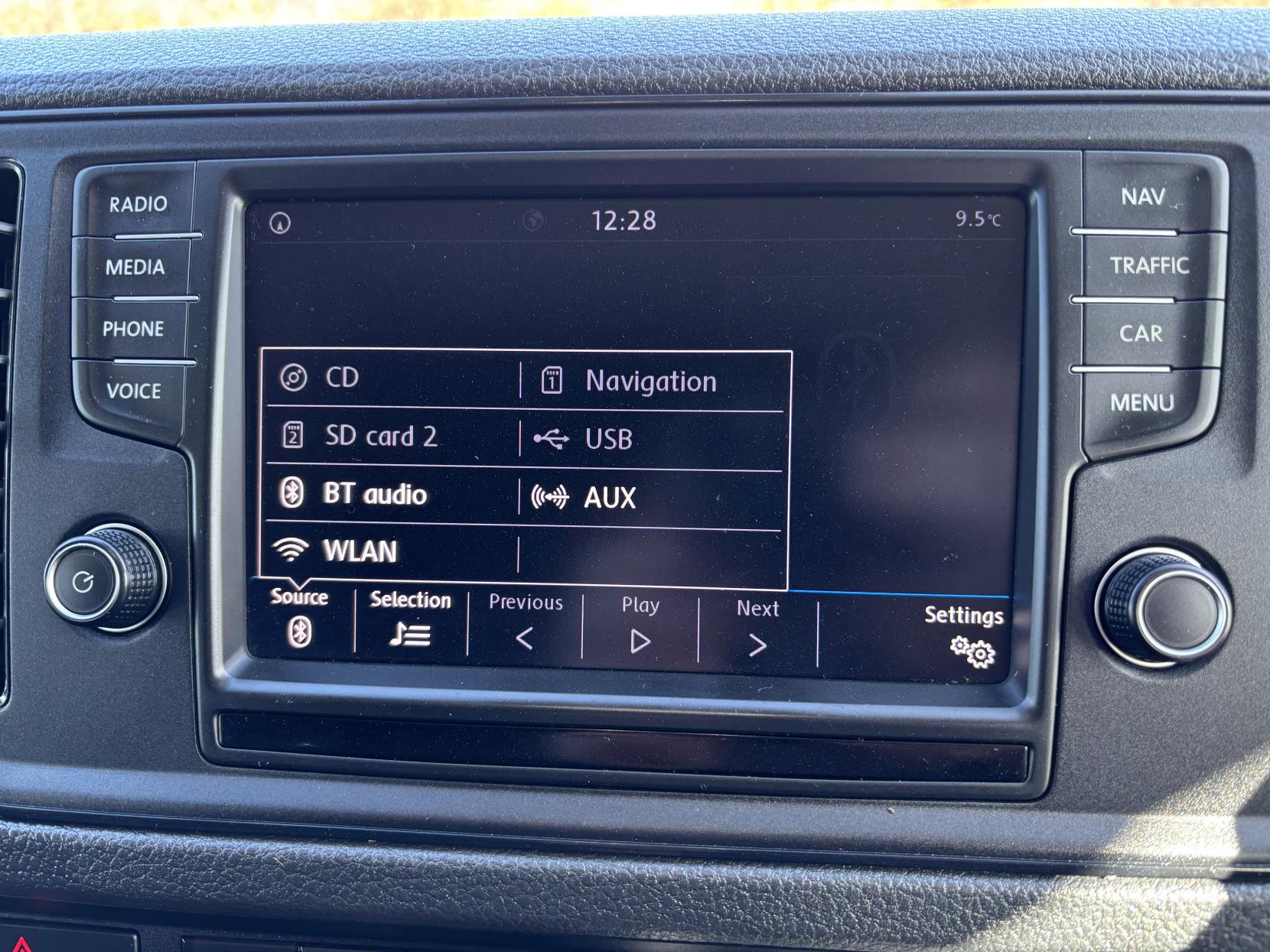 Volkswagen Crafter 2.0 TDI CR35 BlueMotion Tech Startline Panel Van 5dr Diesel Manual FWD MWB High Roof Euro 6 (s/s) (140 ps)