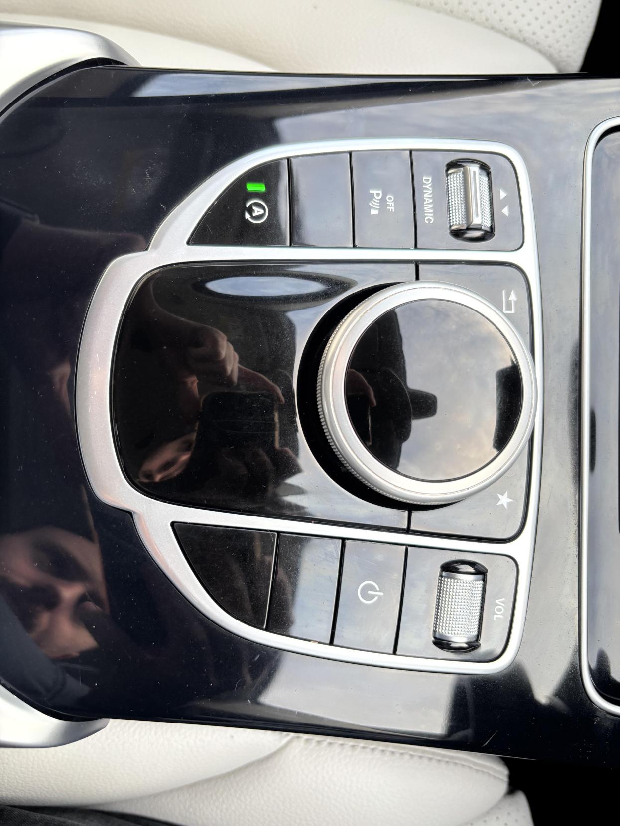 Mercedes-Benz C Class 2.0 C200 Sport (Premium) Saloon 4dr Petrol G-Tronic+ Euro 6 (s/s) (184 ps)