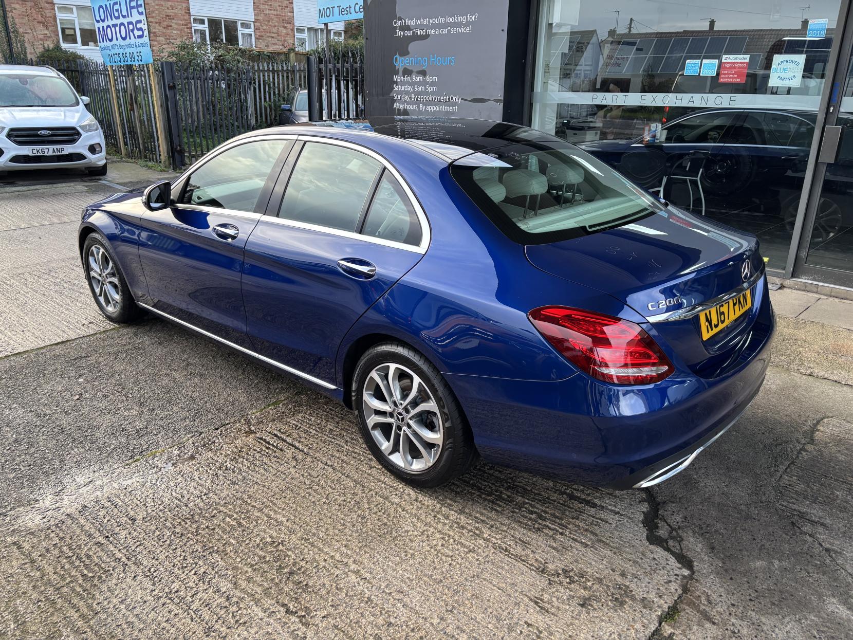 Mercedes-Benz C Class 2.0 C200 Sport (Premium) Saloon 4dr Petrol G-Tronic+ Euro 6 (s/s) (184 ps)