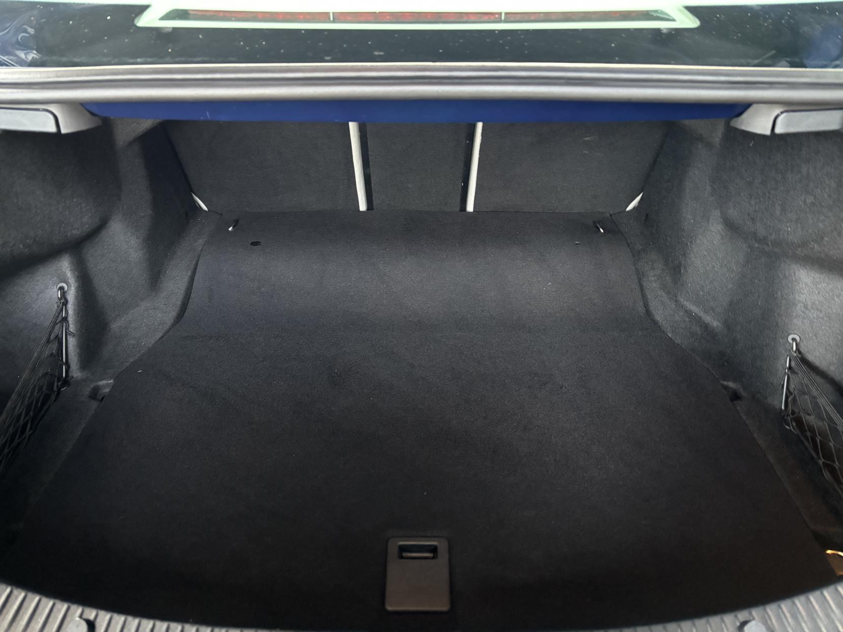 Mercedes-Benz C Class 2.0 C200 Sport (Premium) Saloon 4dr Petrol G-Tronic+ Euro 6 (s/s) (184 ps)