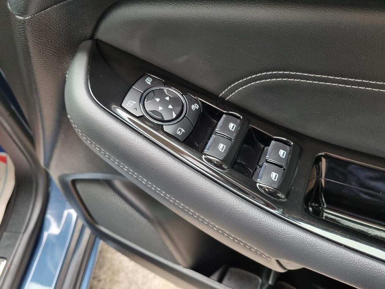 Ford S-Max 2.0 EcoBlue Titanium MPV 5dr Diesel Auto Euro 6 (s/s) (150 ps)