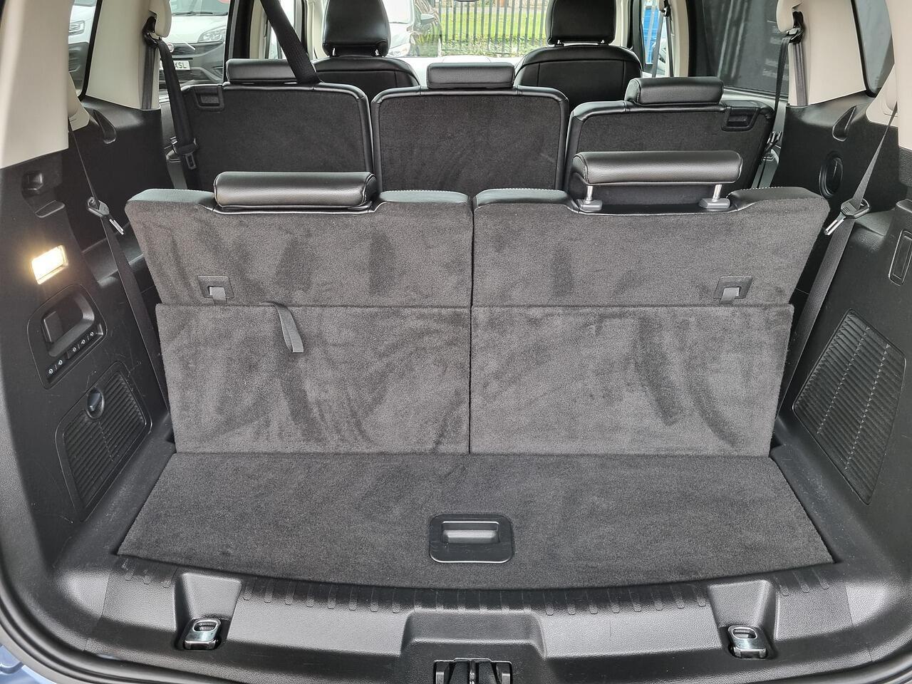 Ford S-Max 2.0 EcoBlue Titanium MPV 5dr Diesel Auto Euro 6 (s/s) (150 ps)