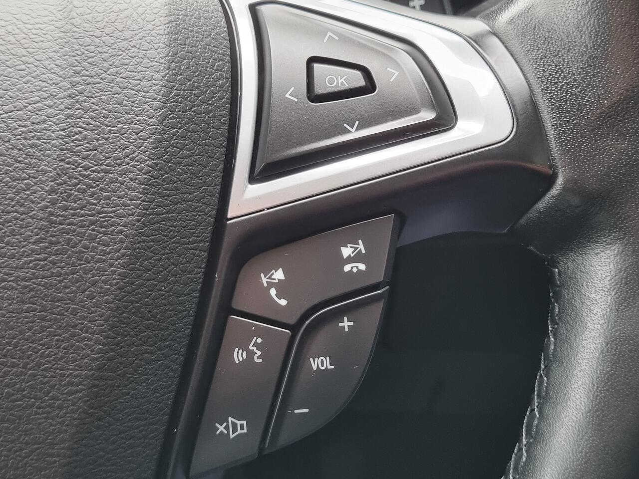 Ford S-Max 2.0 EcoBlue Titanium MPV 5dr Diesel Auto Euro 6 (s/s) (150 ps)