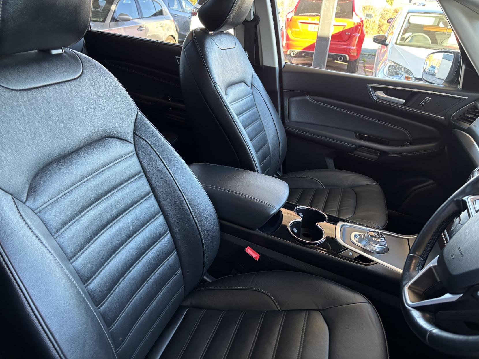 Ford Galaxy 2.0 EcoBlue Titanium MPV 5dr Diesel Auto Euro 6 (s/s) (190 ps)