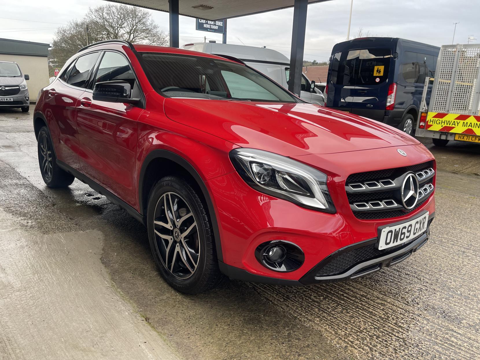 Mercedes-Benz GLA 1.6 GLA180 GPF Urban Edition SUV 5dr Petrol 7G-DCT Euro 6 (s/s) (122 ps)