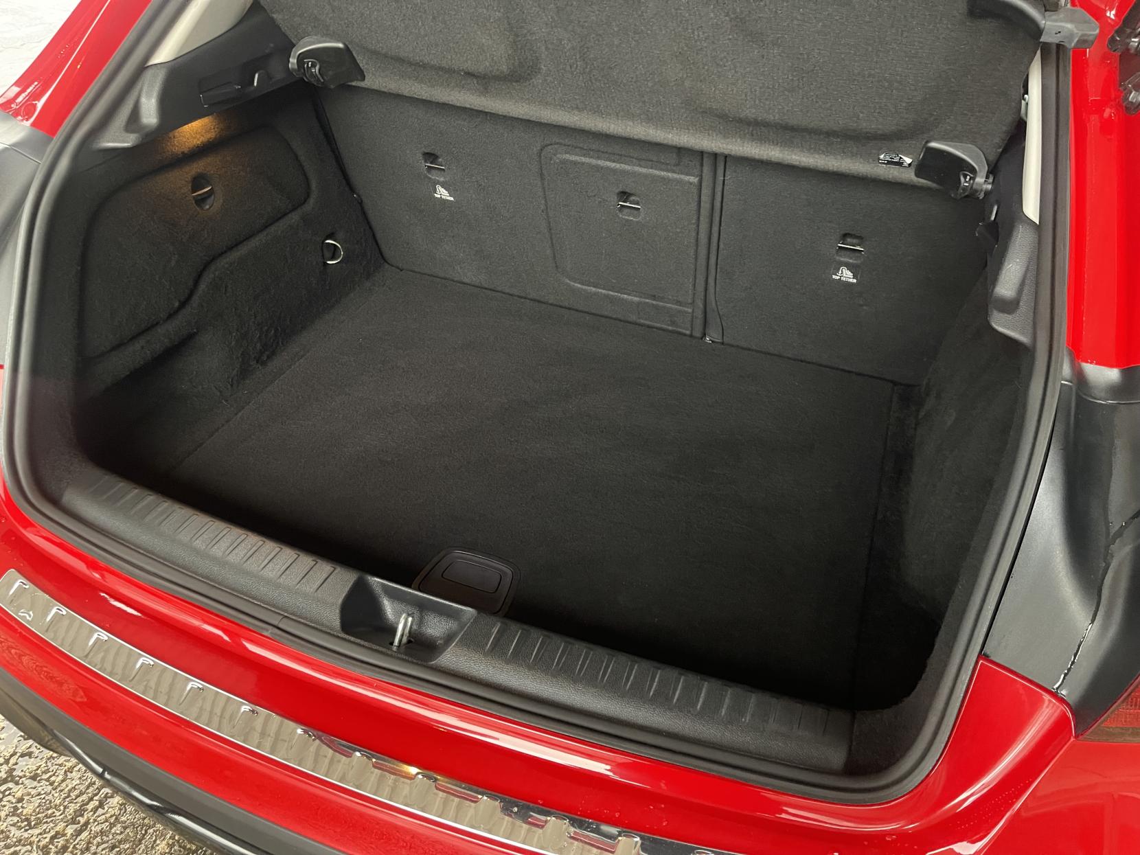 Mercedes-Benz GLA 1.6 GLA180 GPF Urban Edition SUV 5dr Petrol 7G-DCT Euro 6 (s/s) (122 ps)