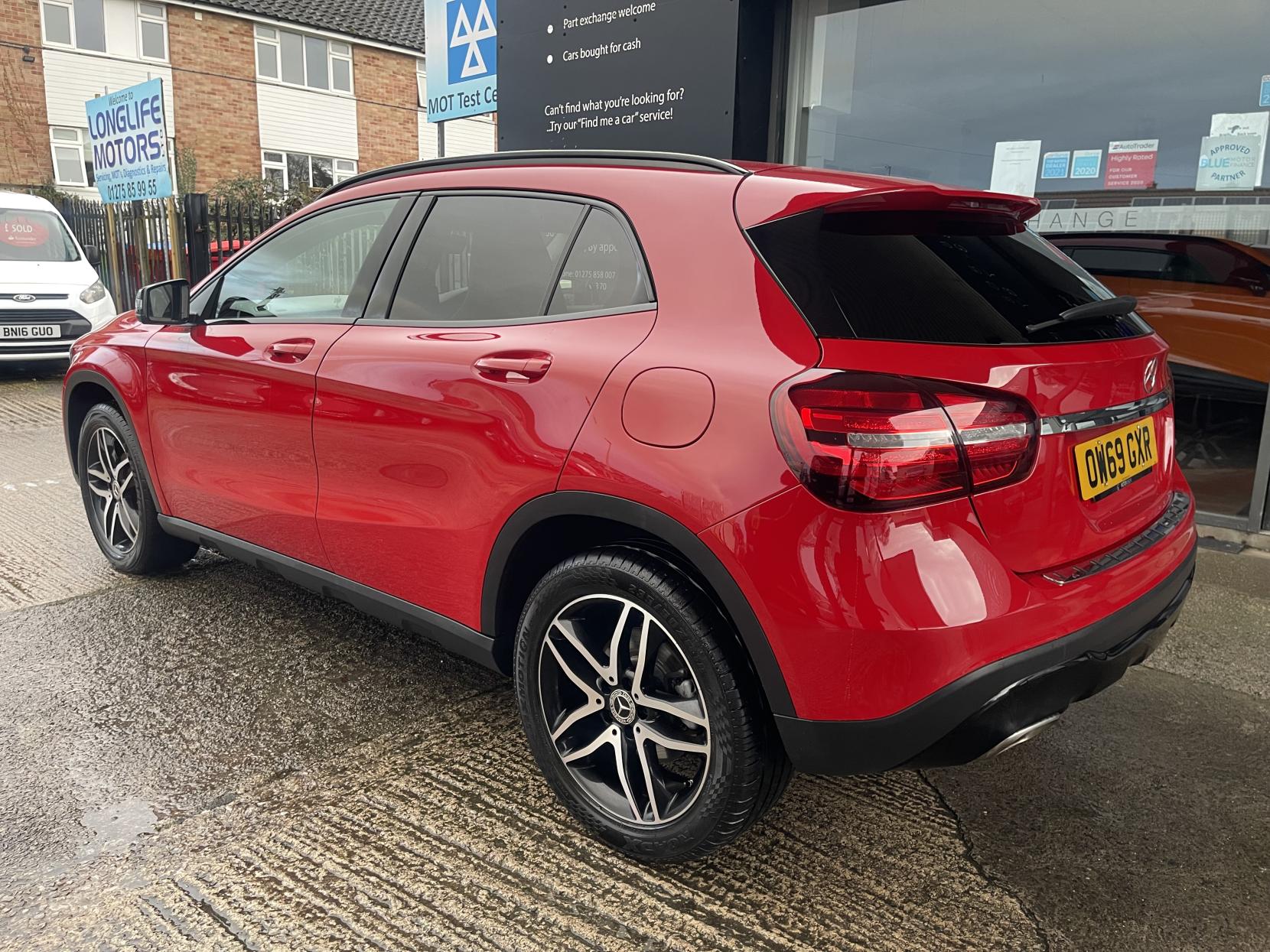 Mercedes-Benz GLA 1.6 GLA180 GPF Urban Edition SUV 5dr Petrol 7G-DCT Euro 6 (s/s) (122 ps)