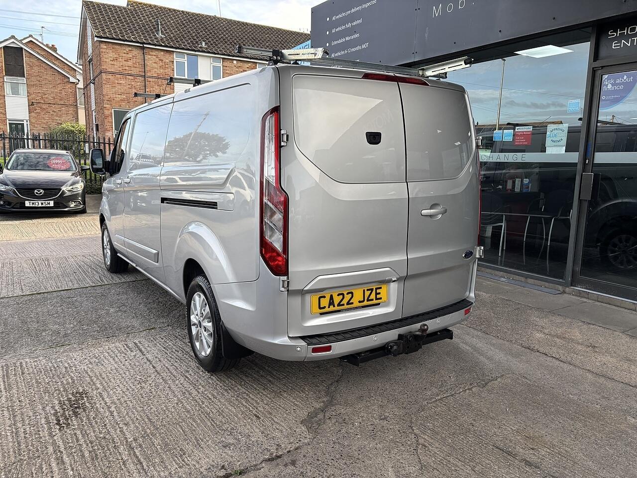 Ford Transit Custom 2.0 300 EcoBlue Limited Panel Van 5dr Diesel Manual L2 H1 Euro 6 (s/s) (170 ps)
