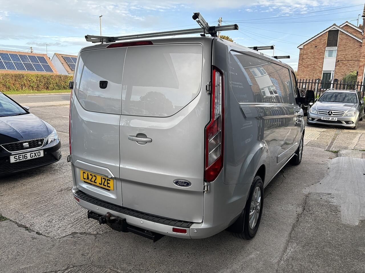 Ford Transit Custom 2.0 300 EcoBlue Limited Panel Van 5dr Diesel Manual L2 H1 Euro 6 (s/s) (170 ps)