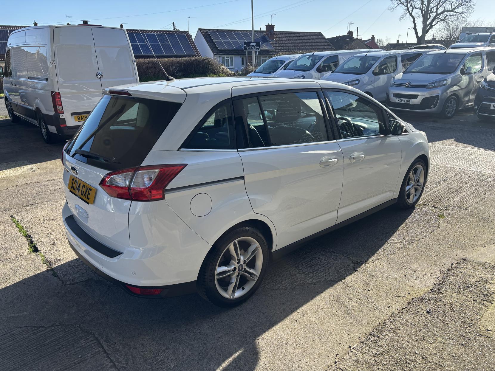 Ford Grand C-Max 1.6 TDCi Titanium X MPV 5dr Diesel Manual Euro 5 (115 ps)