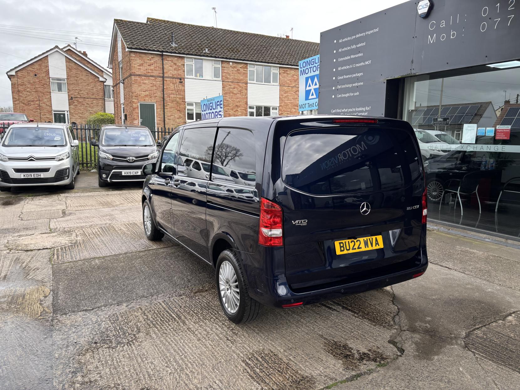 Mercedes-Benz Vito 2.0 119 CDI Premium Crew Van 5dr Diesel G-Tronic RWD L1 Euro 6 (s/s) (190 ps)