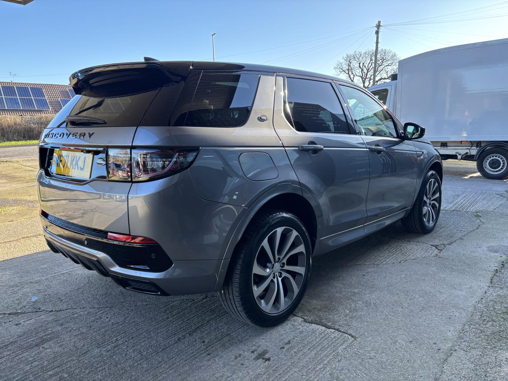 Land Rover Discovery Sport 1.5 P300e 12.2kWh R-Dynamic HSE SUV 5dr Petrol Plug-in Hybrid Auto 4WD Euro 6 (s/s) (309 ps)