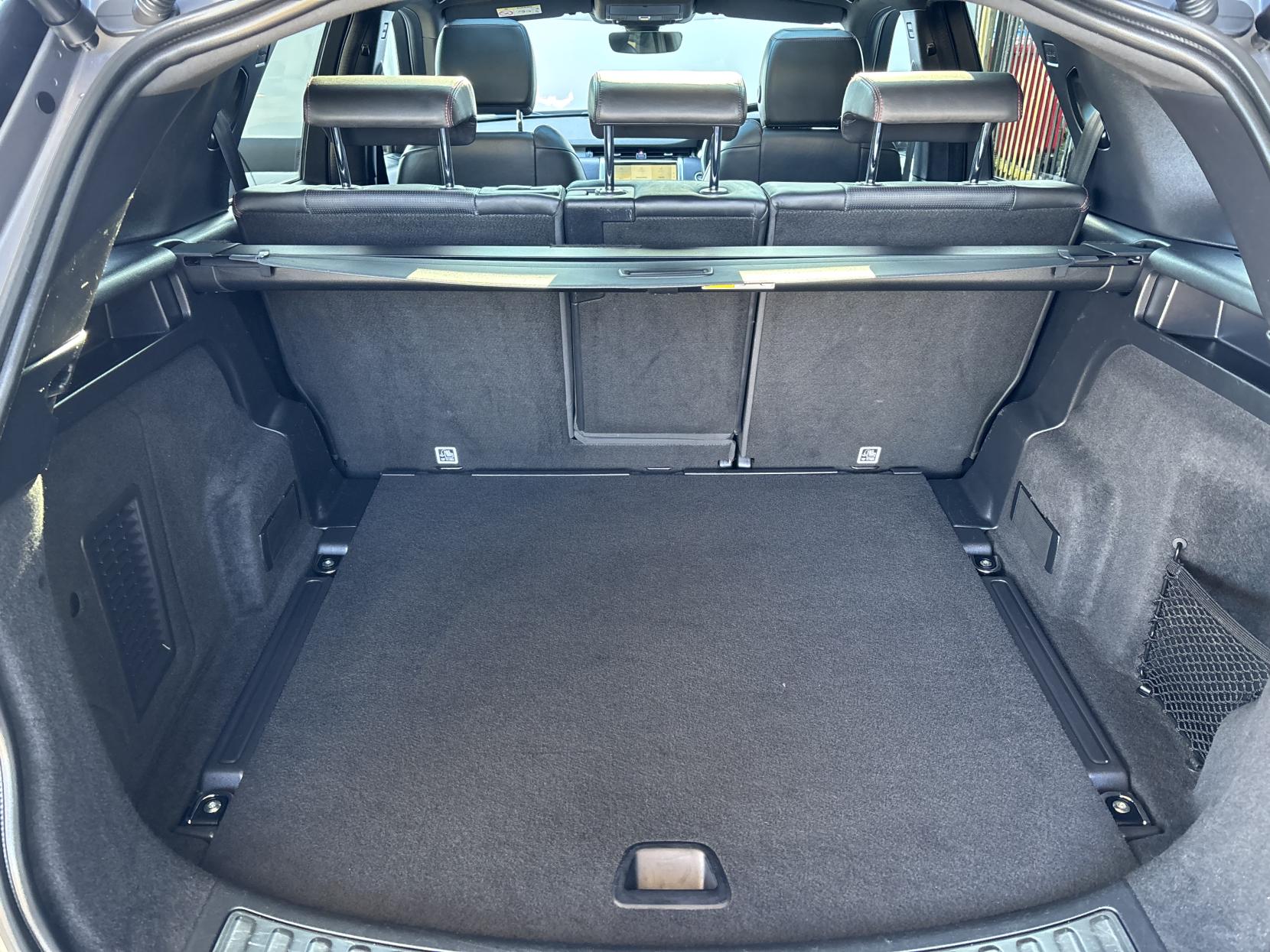 Land Rover Discovery Sport 1.5 P300e 12.2kWh R-Dynamic HSE SUV 5dr Petrol Plug-in Hybrid Auto 4WD Euro 6 (s/s) (309 ps)