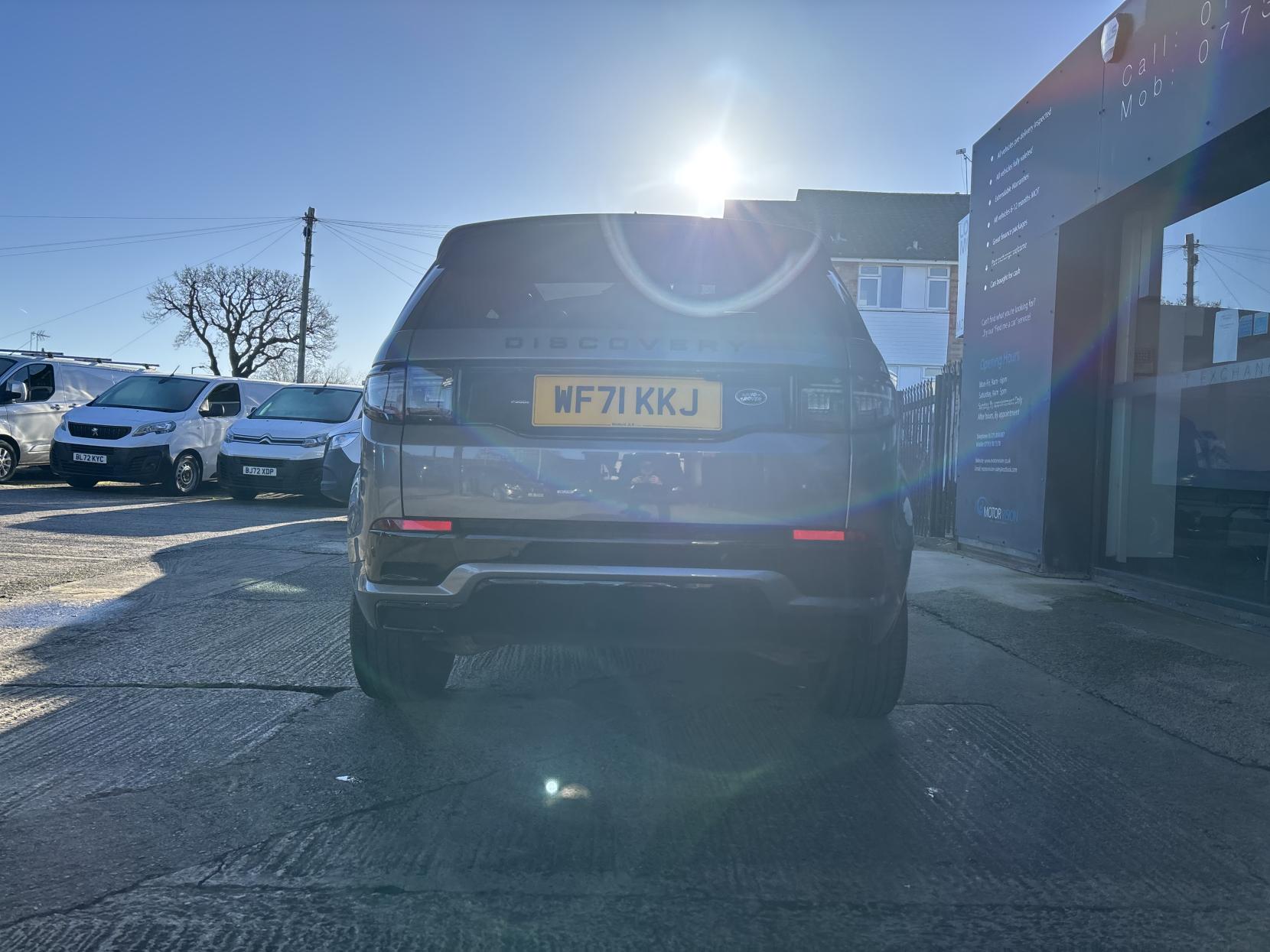 Land Rover Discovery Sport 1.5 P300e 12.2kWh R-Dynamic HSE SUV 5dr Petrol Plug-in Hybrid Auto 4WD Euro 6 (s/s) (309 ps)