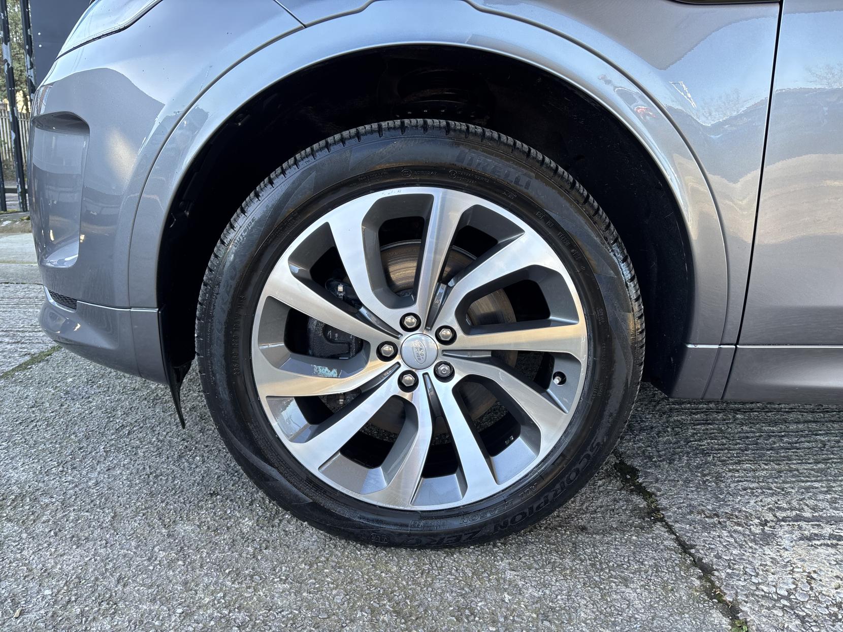 Land Rover Discovery Sport 1.5 P300e 12.2kWh R-Dynamic HSE SUV 5dr Petrol Plug-in Hybrid Auto 4WD Euro 6 (s/s) (309 ps)