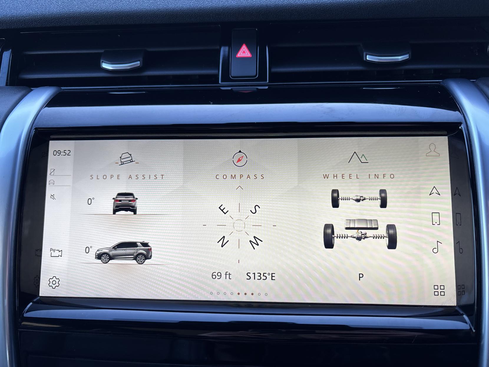 Land Rover Discovery Sport 1.5 P300e 12.2kWh R-Dynamic HSE SUV 5dr Petrol Plug-in Hybrid Auto 4WD Euro 6 (s/s) (309 ps)