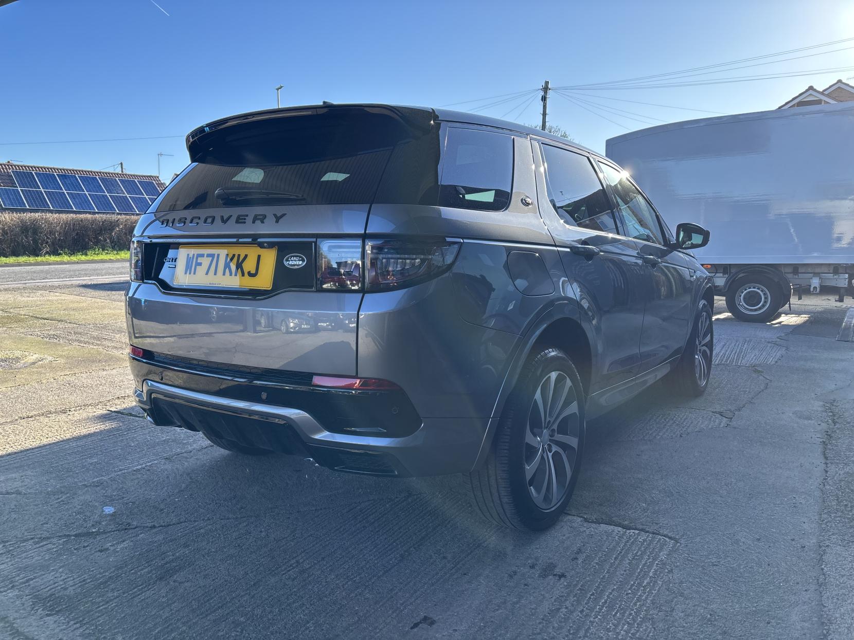 Land Rover Discovery Sport 1.5 P300e 12.2kWh R-Dynamic HSE SUV 5dr Petrol Plug-in Hybrid Auto 4WD Euro 6 (s/s) (309 ps)