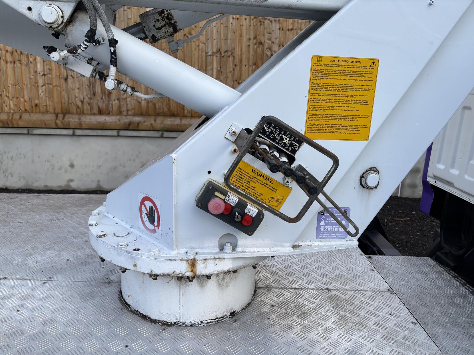 Nissan Cabstar Cherry Picker dCi 35.13 Pro 2.5 3dr Specialist Vehicle Manual Diesel