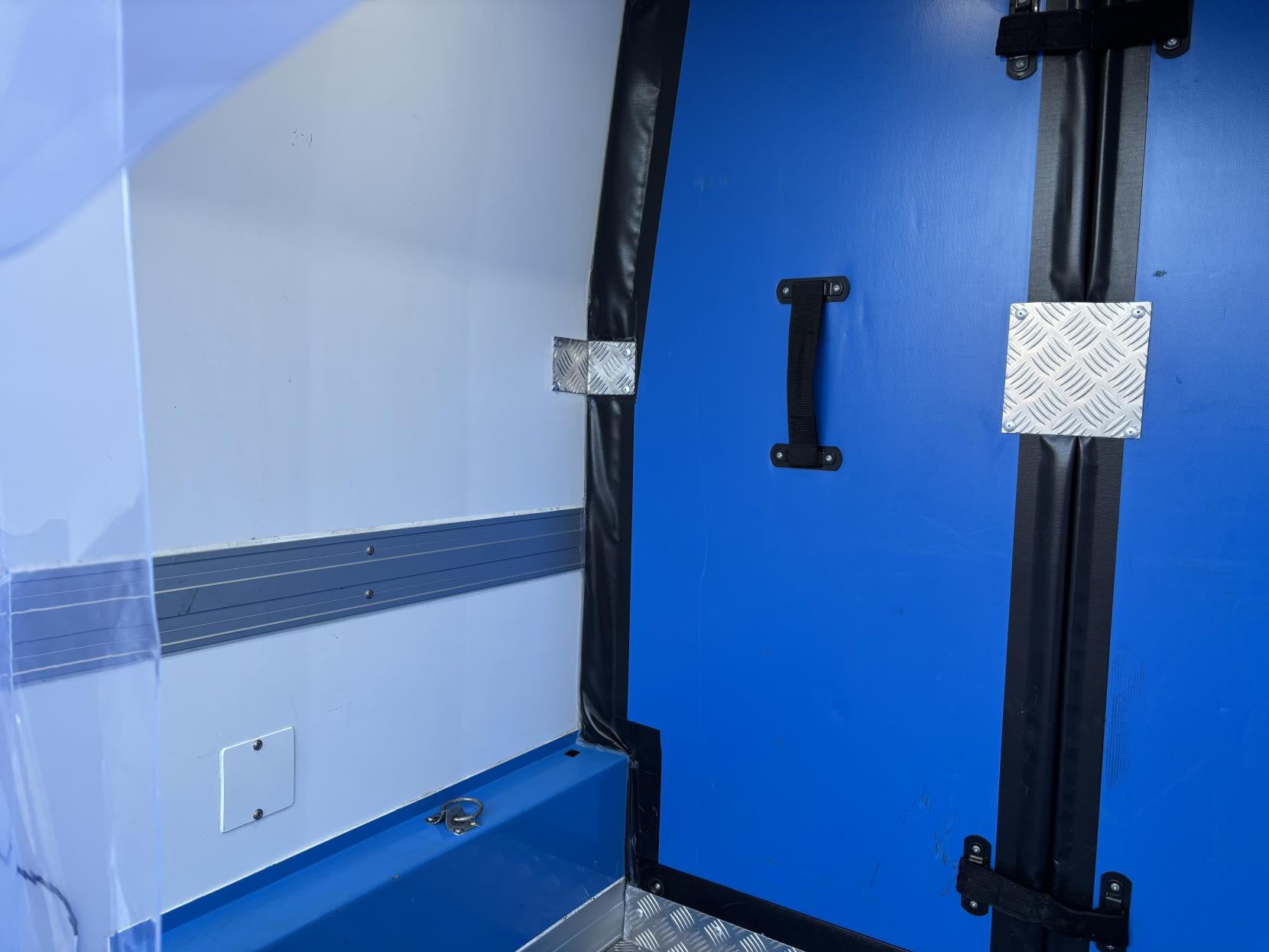 Ford Transit 2.0 350 EcoBlue Refrigerated Temperature Controlled with standby Leader 5dr Diesel Auto FWD L2 H2 Euro 6 (s/s) (130 ps)