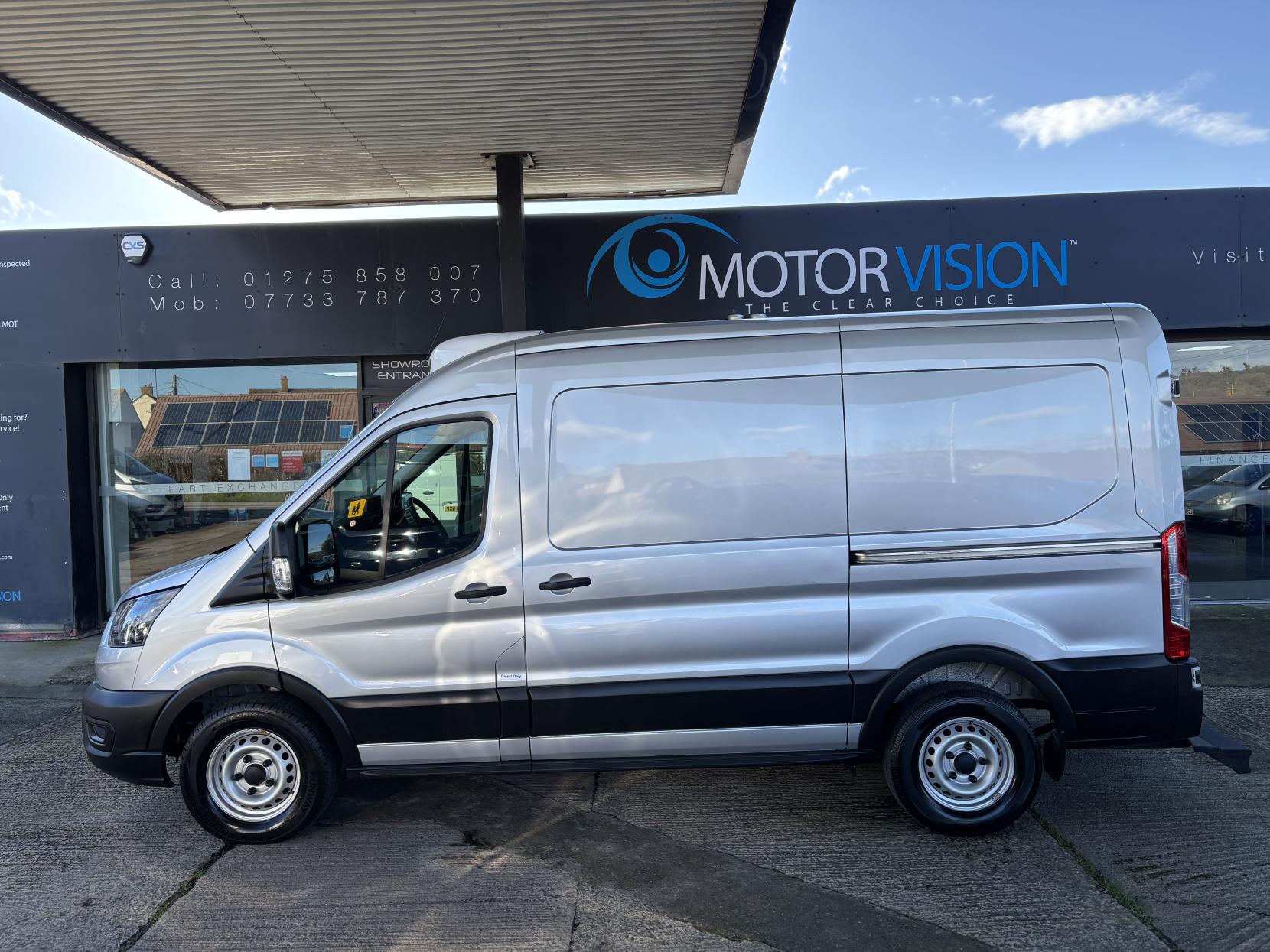 Ford Transit 2.0 350 EcoBlue Refrigerated Temperature Controlled with standby Leader 5dr Diesel Auto FWD L2 H2 Euro 6 (s/s) (130 ps)