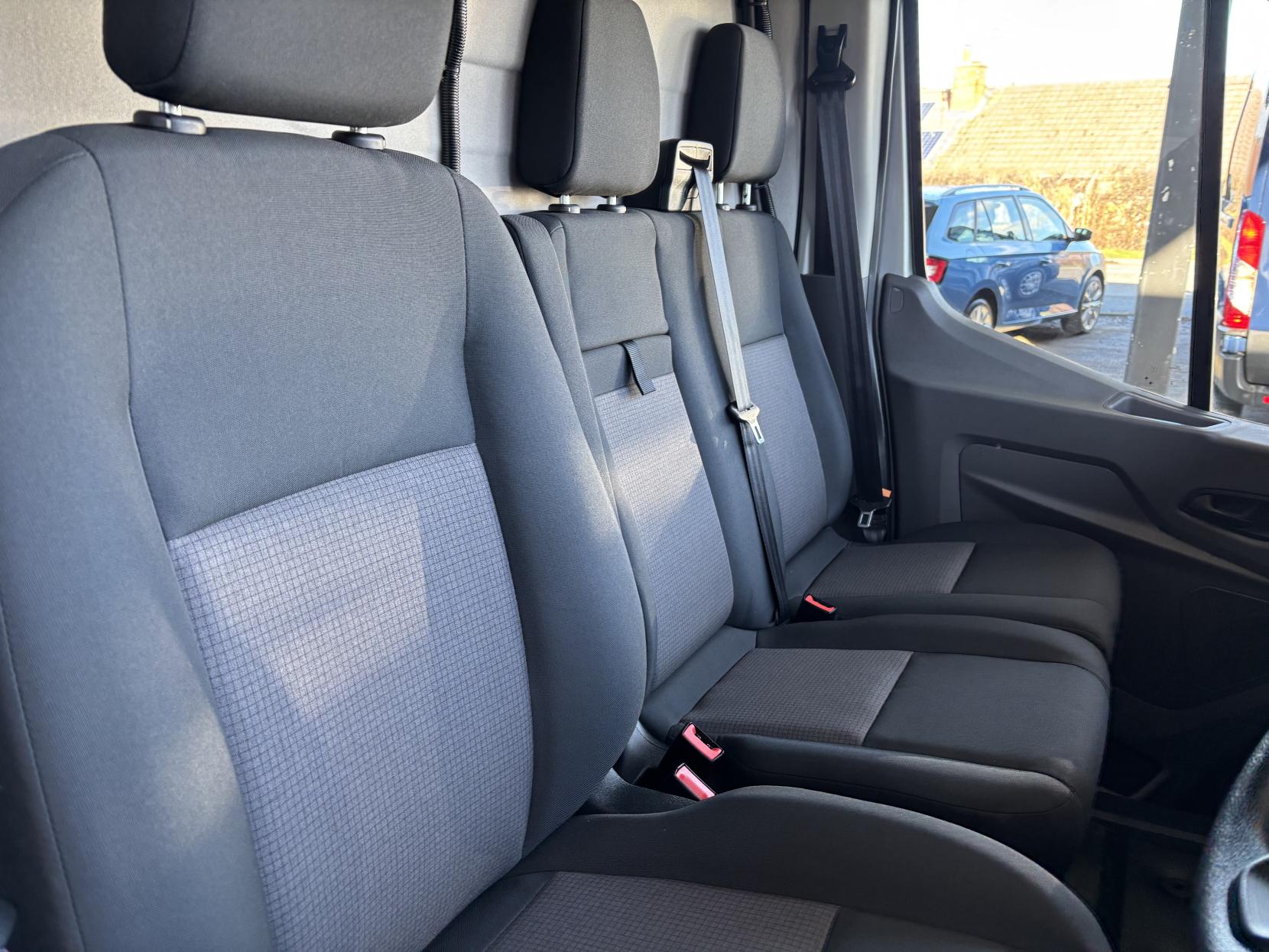 Ford Transit 2.0 350 EcoBlue Refrigerated Temperature Controlled with standby Leader 5dr Diesel Auto FWD L2 H2 Euro 6 (s/s) (130 ps)