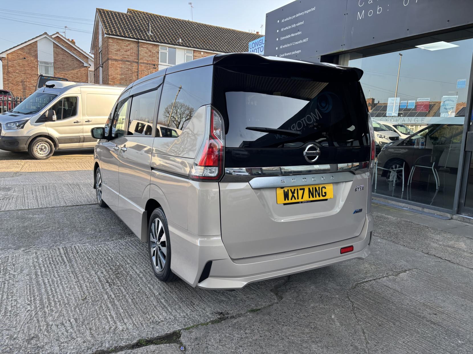 Nissan Serena Nissan Serena 2.0 Hybrid Highway Star