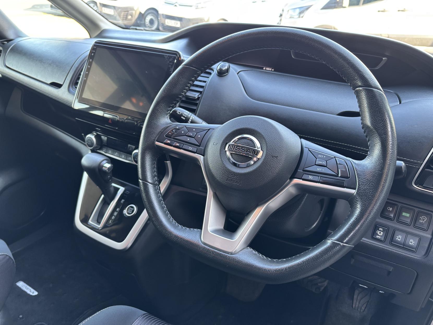 Nissan Serena Nissan Serena 2.0 Hybrid Highway Star