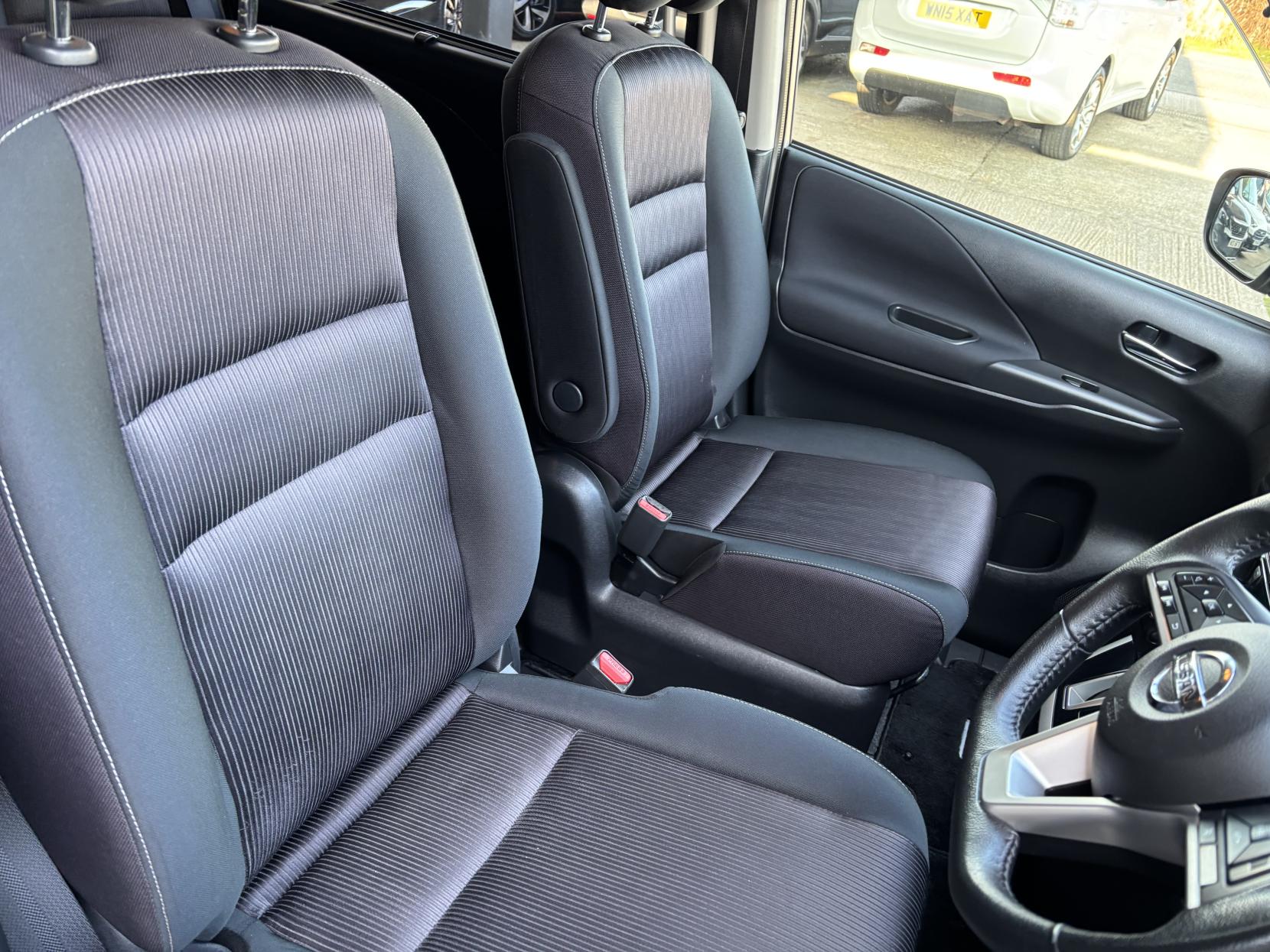 Nissan Serena Nissan Serena 2.0 Hybrid Highway Star