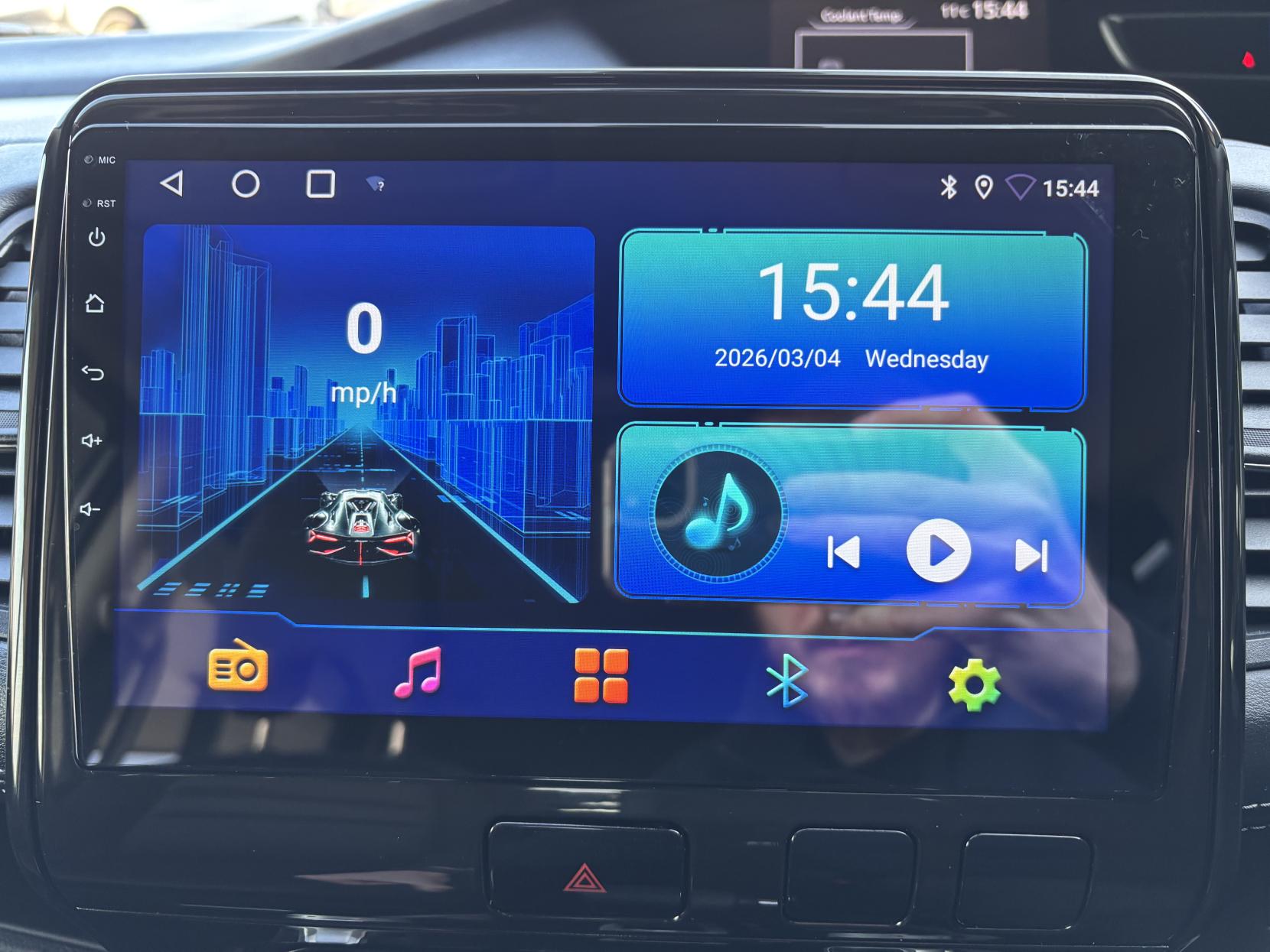 Nissan Serena Nissan Serena 2.0 Hybrid Highway Star