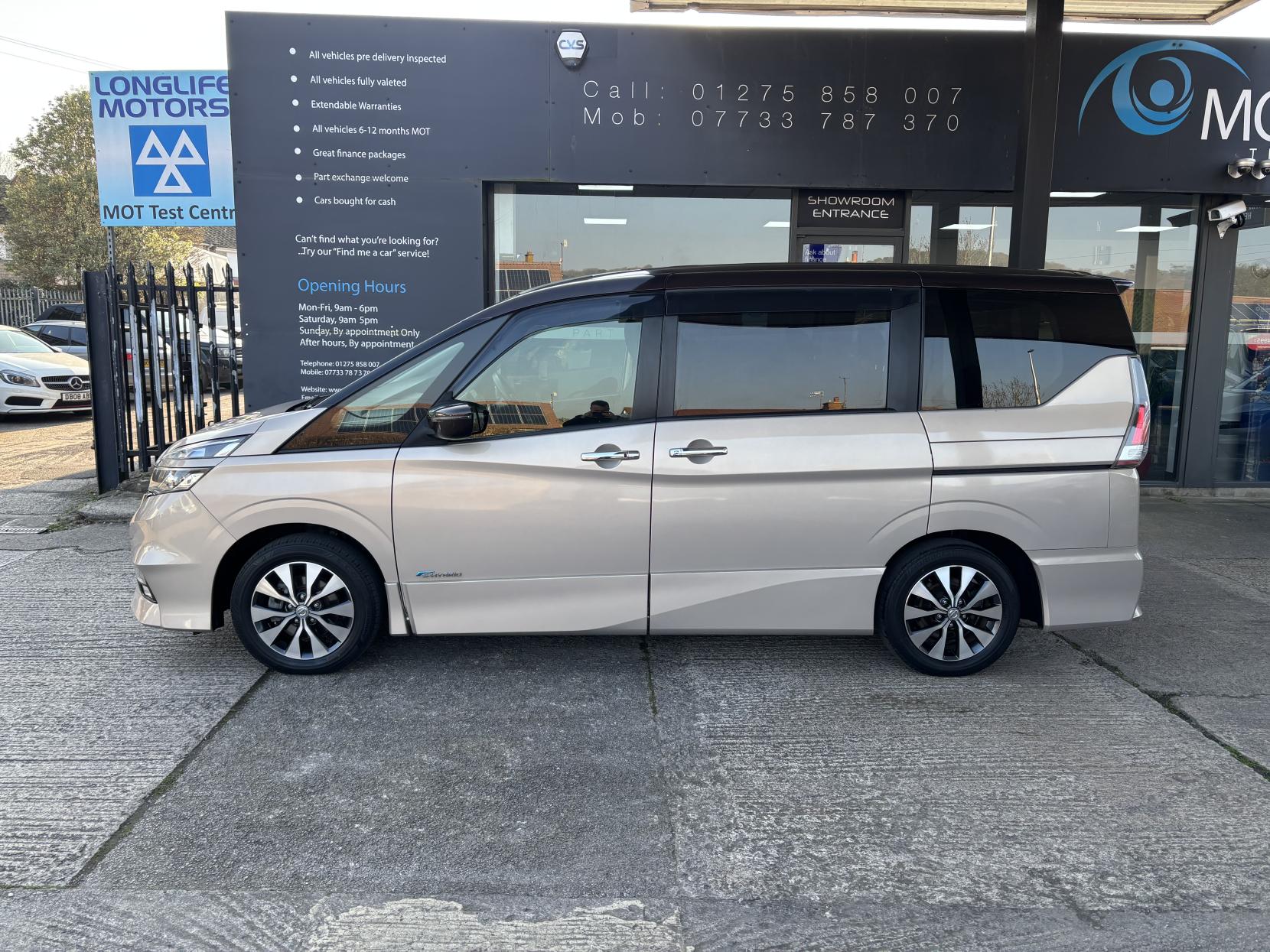 Nissan Serena Nissan Serena 2.0 Hybrid Highway Star