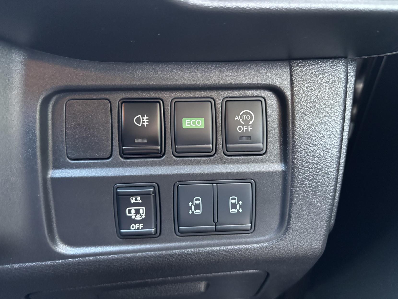 Nissan Serena Nissan Serena 2.0 Hybrid Highway Star