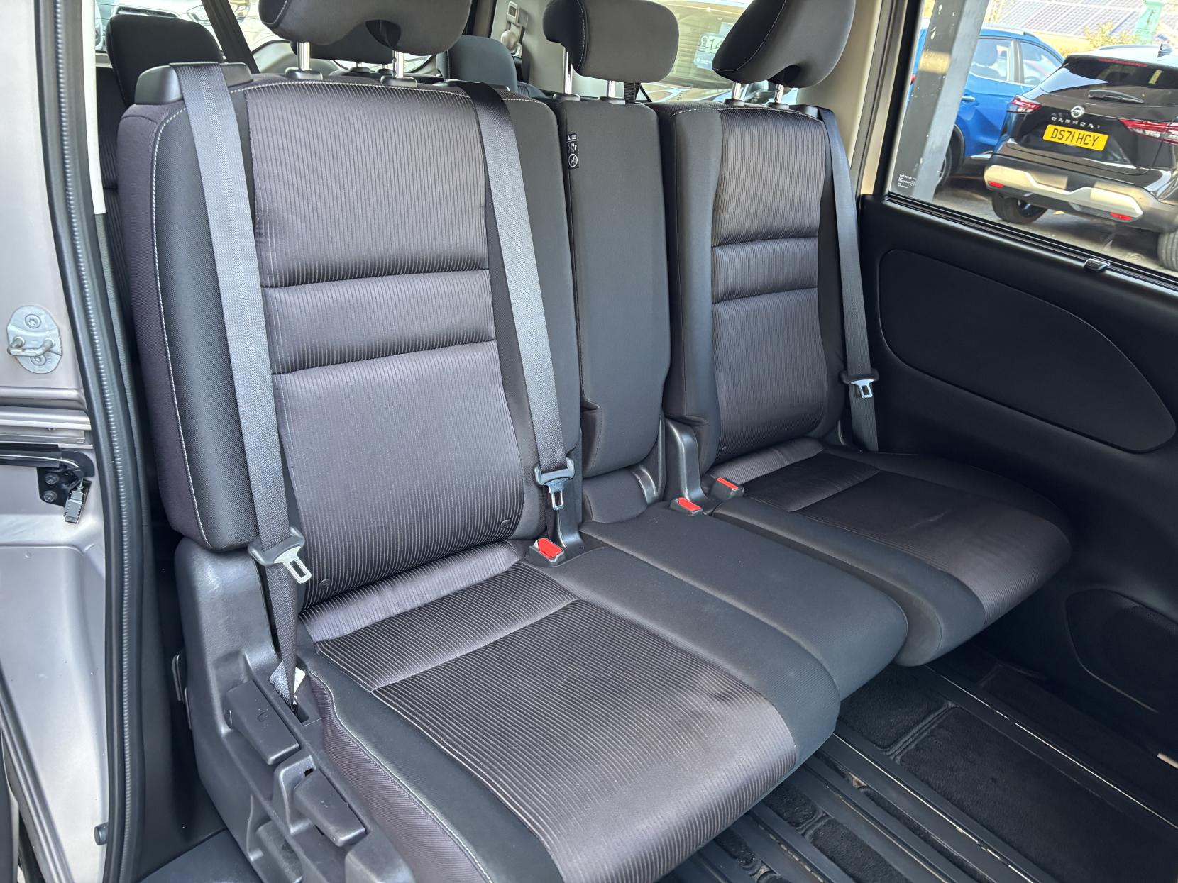 Nissan Serena Nissan Serena 2.0 Hybrid Highway Star