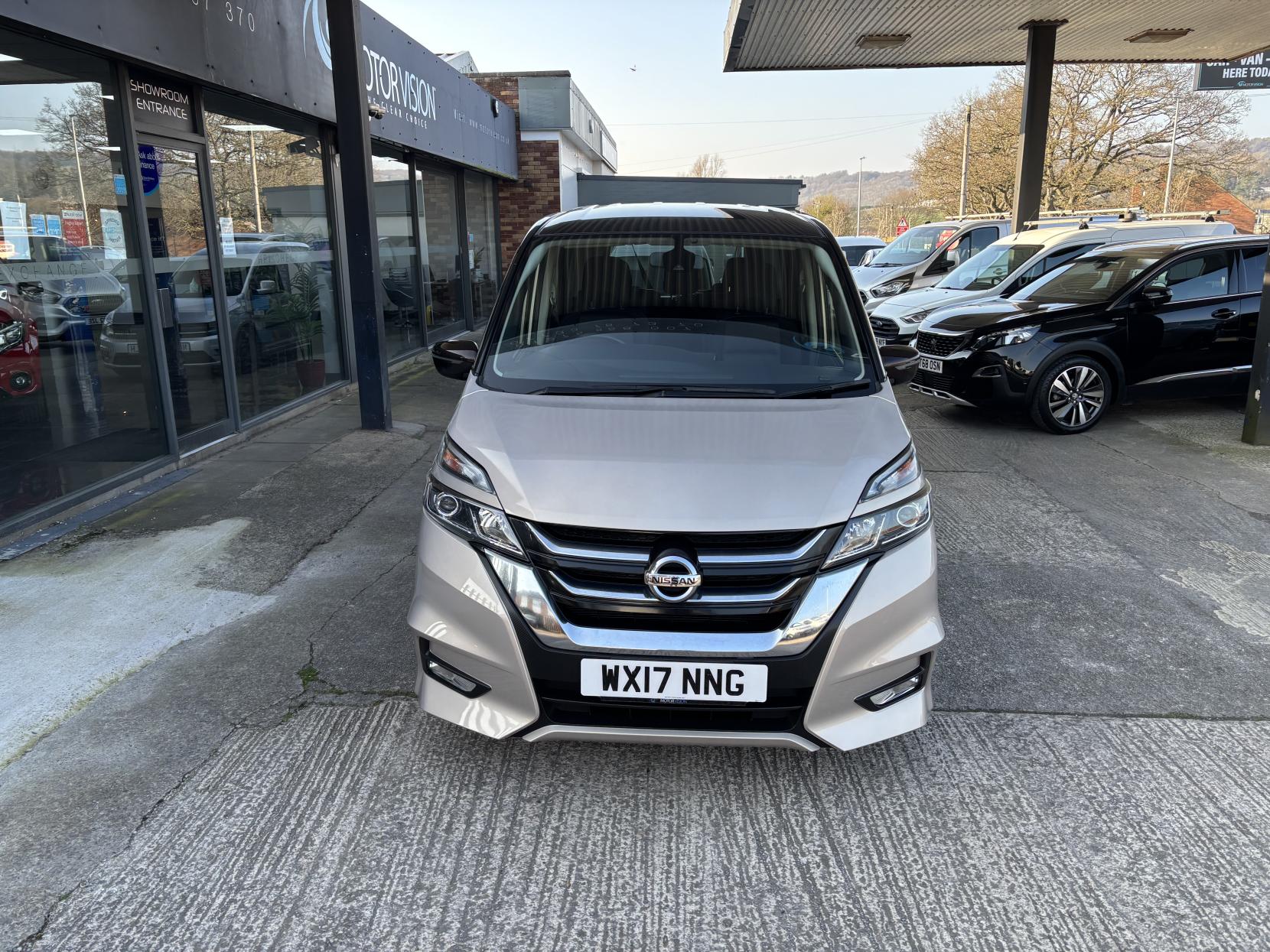 Nissan Serena Nissan Serena 2.0 Hybrid Highway Star