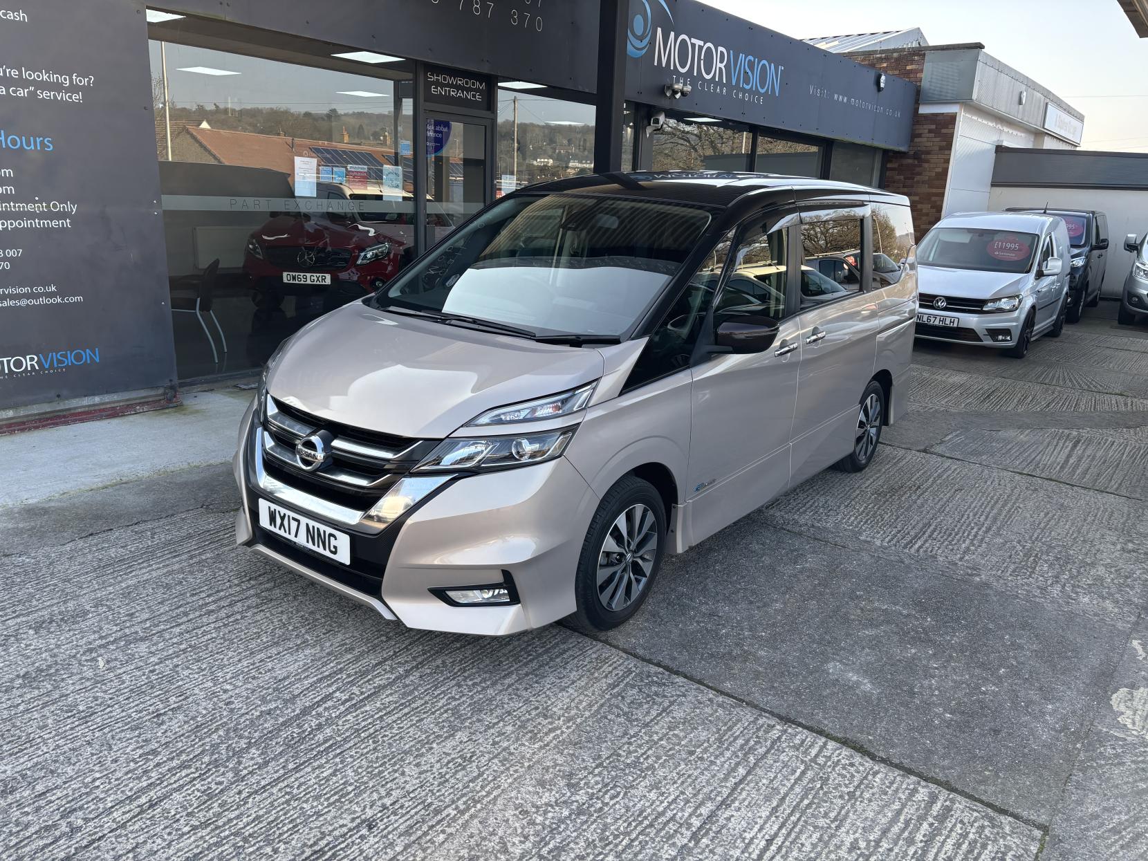 Nissan Serena Nissan Serena 2.0 Hybrid Highway Star