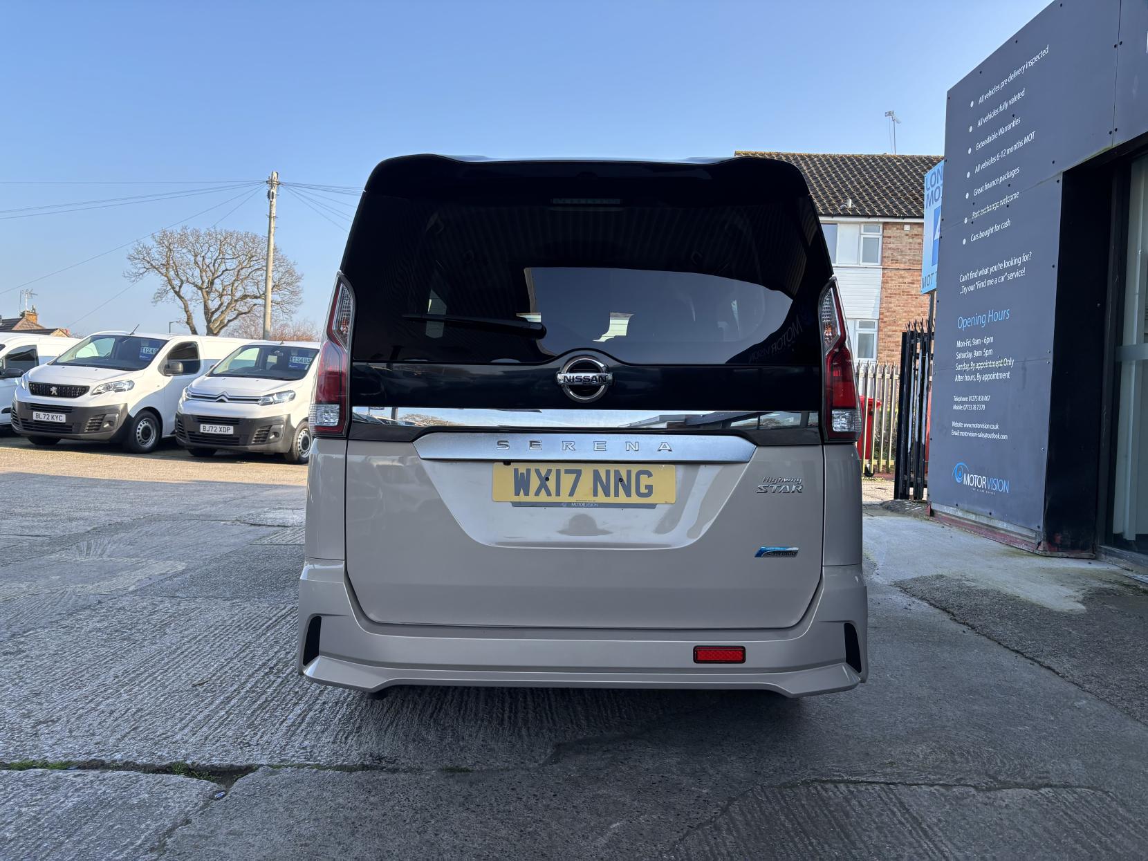 Nissan Serena Nissan Serena 2.0 Hybrid Highway Star