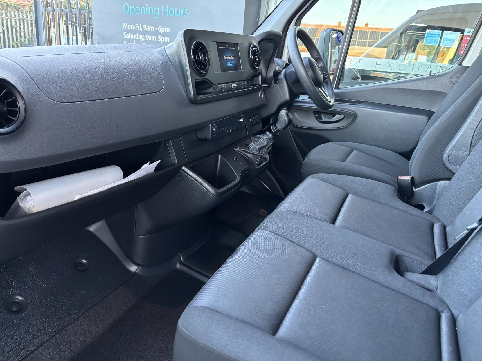 Mercedes-Benz Sprinter 2.0 315 CDI Temperature Controlled with standby 2dr Diesel Manual RWD L3 Euro 6 (s/s) (150 ps)