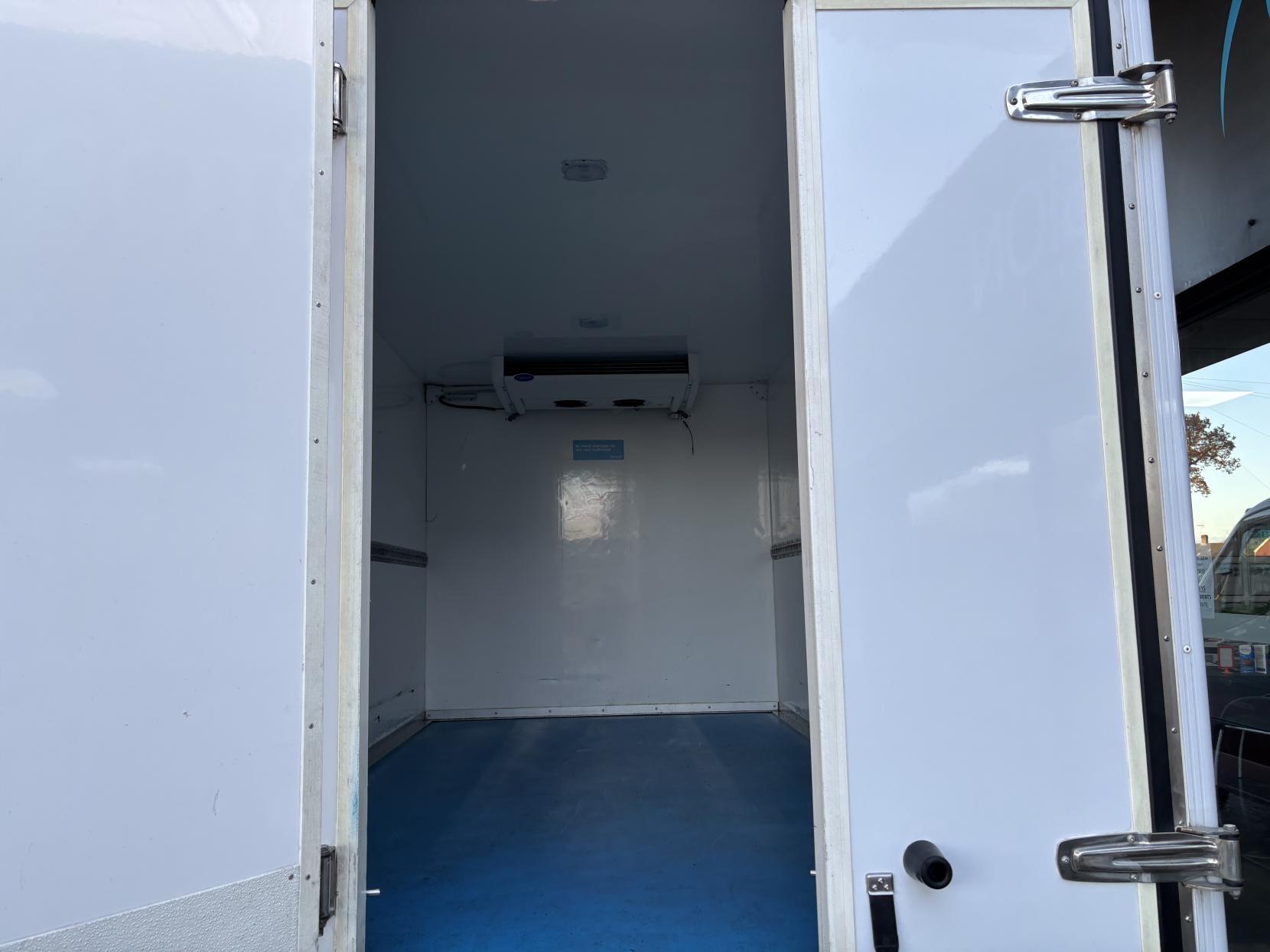 Mercedes-Benz Sprinter 2.0 315 CDI Temperature Controlled with standby 2dr Diesel Manual RWD L3 Euro 6 (s/s) (150 ps)