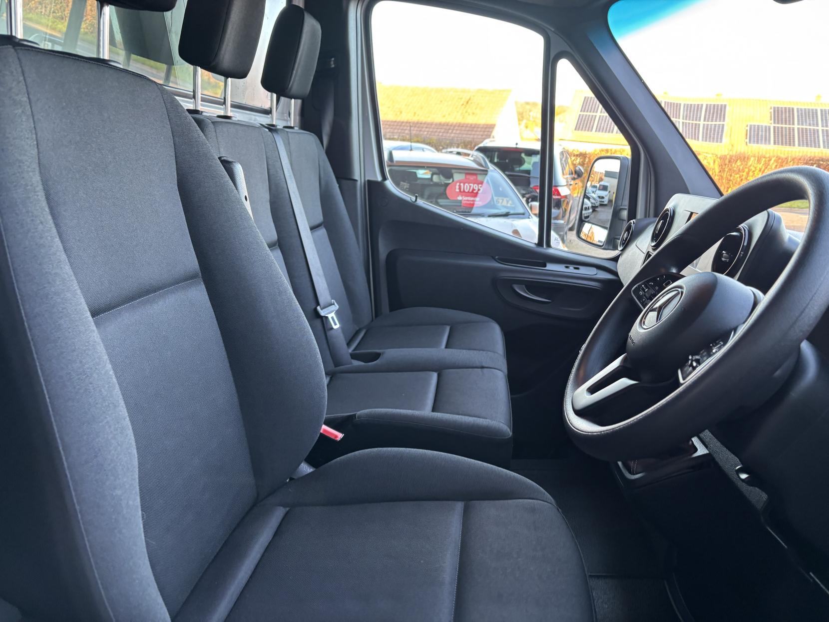 Mercedes-Benz Sprinter 2.0 315 CDI Temperature Controlled with standby 2dr Diesel Manual RWD L3 Euro 6 (s/s) (150 ps)