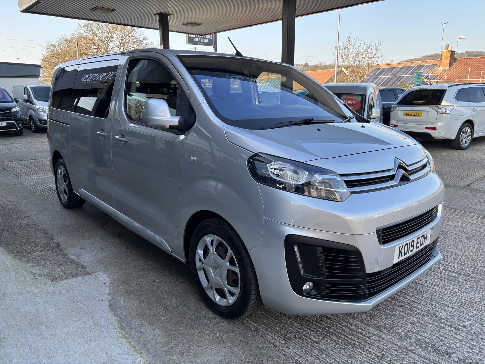 Citroen SpaceTourer 1.5 BlueHDi Feel M MPV 5dr Diesel Manual MWB Euro 6 (s/s) (120 ps)