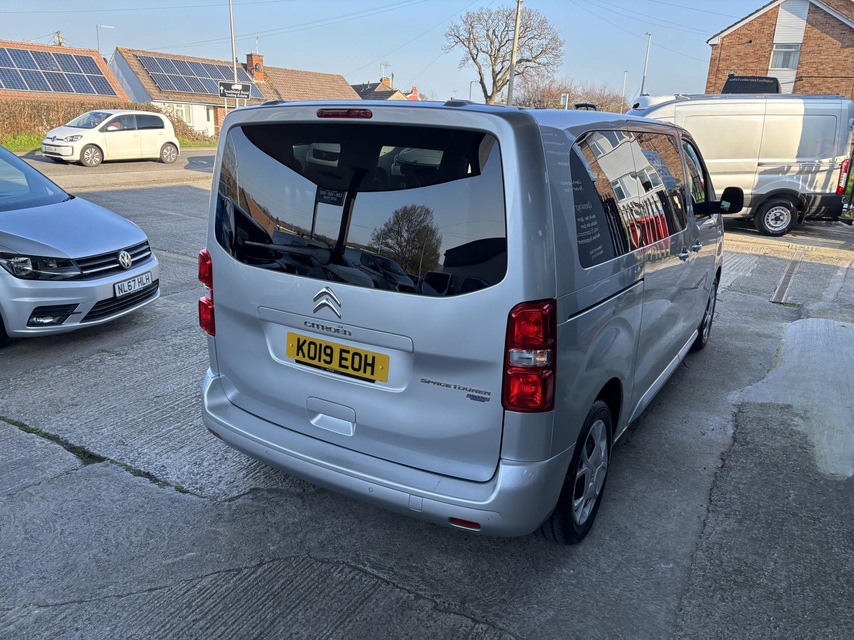 Citroen SpaceTourer 1.5 BlueHDi Feel M MPV 5dr Diesel Manual MWB Euro 6 (s/s) (120 ps)