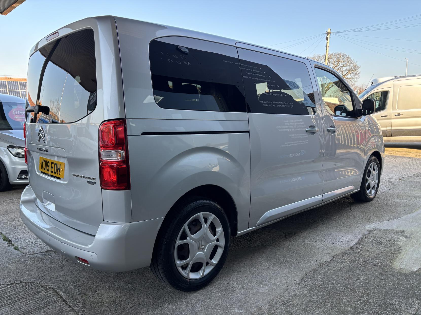 Citroen SpaceTourer 1.5 BlueHDi Feel M MPV 5dr Diesel Manual MWB Euro 6 (s/s) (120 ps)