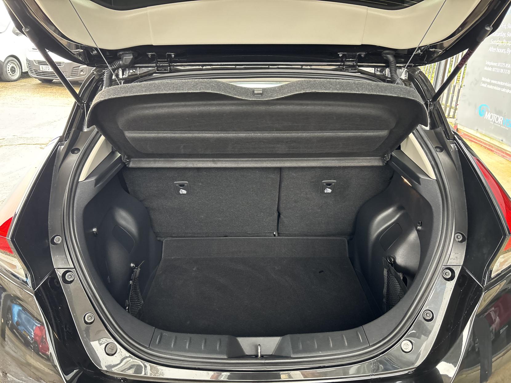 Nissan Leaf 62kWh e+ N-Connecta Hatchback 5dr Electric Auto (217 ps)