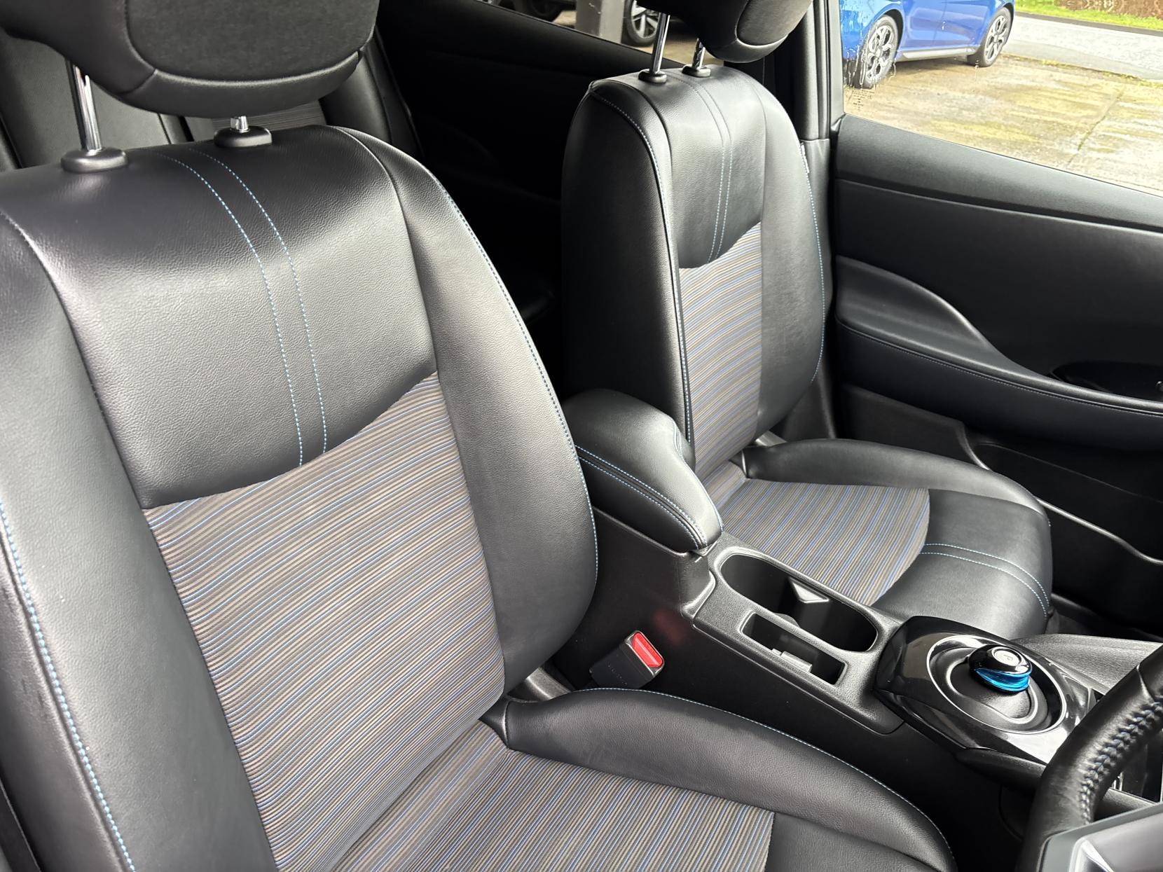 Nissan Leaf 62kWh e+ N-Connecta Hatchback 5dr Electric Auto (217 ps)