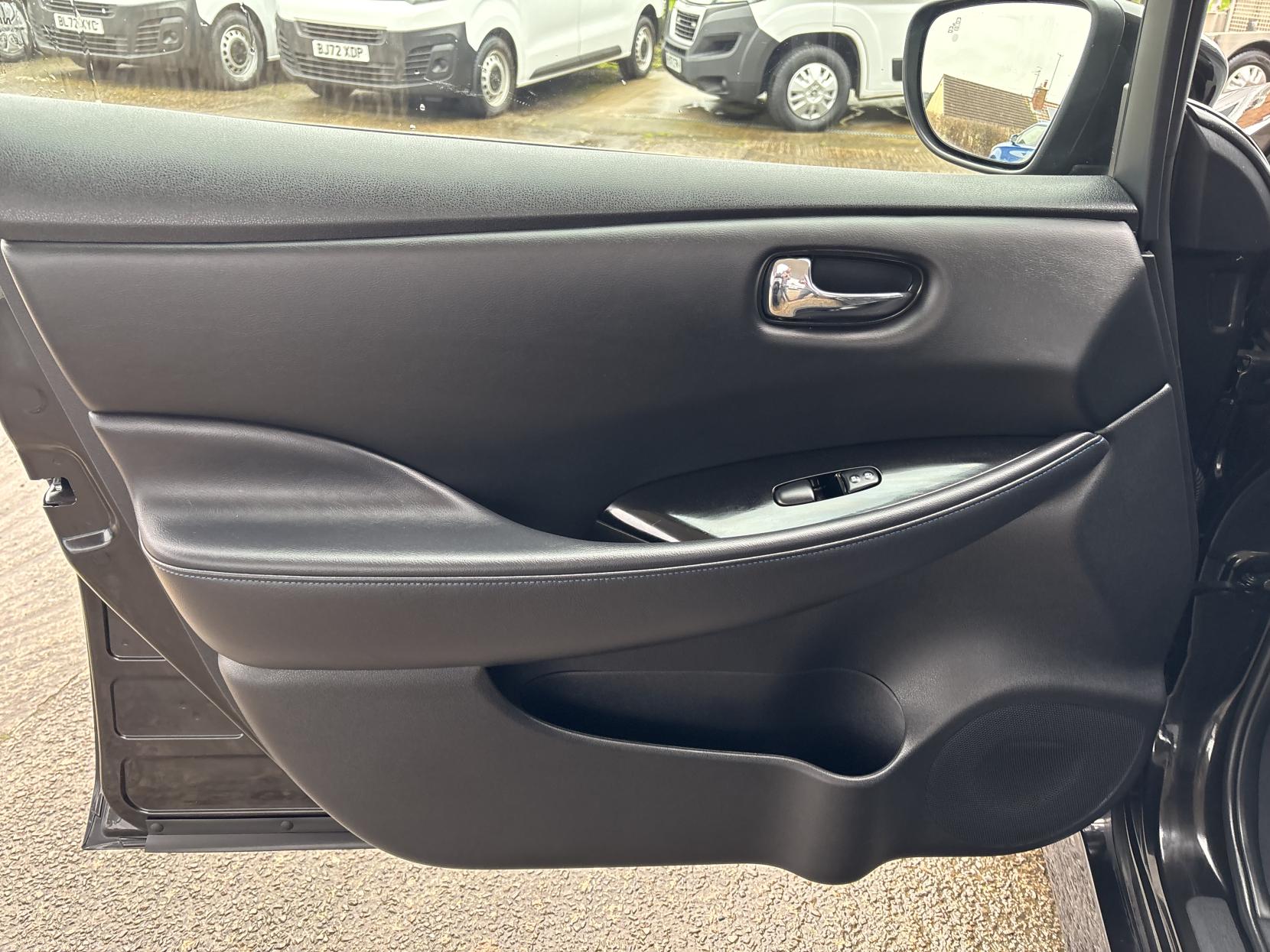 Nissan Leaf 62kWh e+ N-Connecta Hatchback 5dr Electric Auto (217 ps)