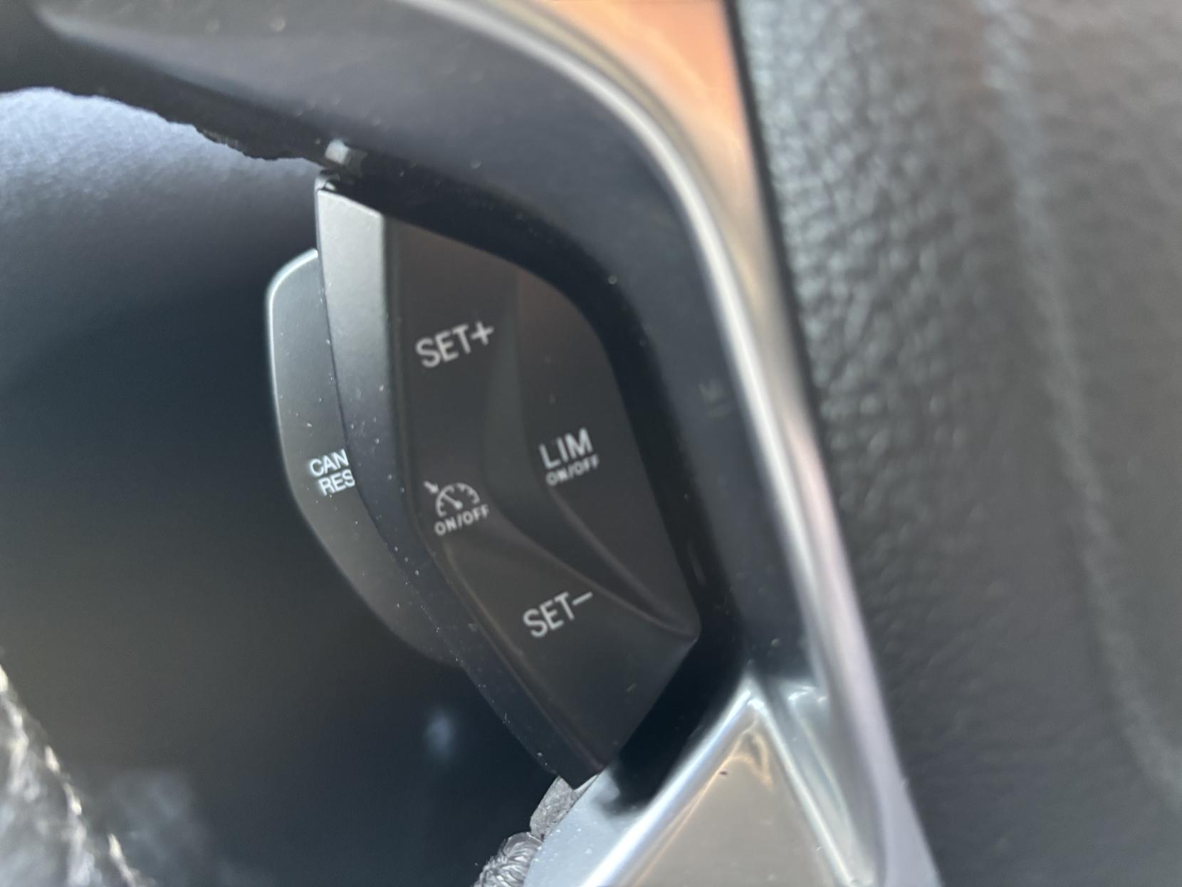 Ford Transit Custom 2.0 TDCi 290 Limited Panel Van 5dr Diesel Manual L1 H1 (163 g/km, 128 bhp)