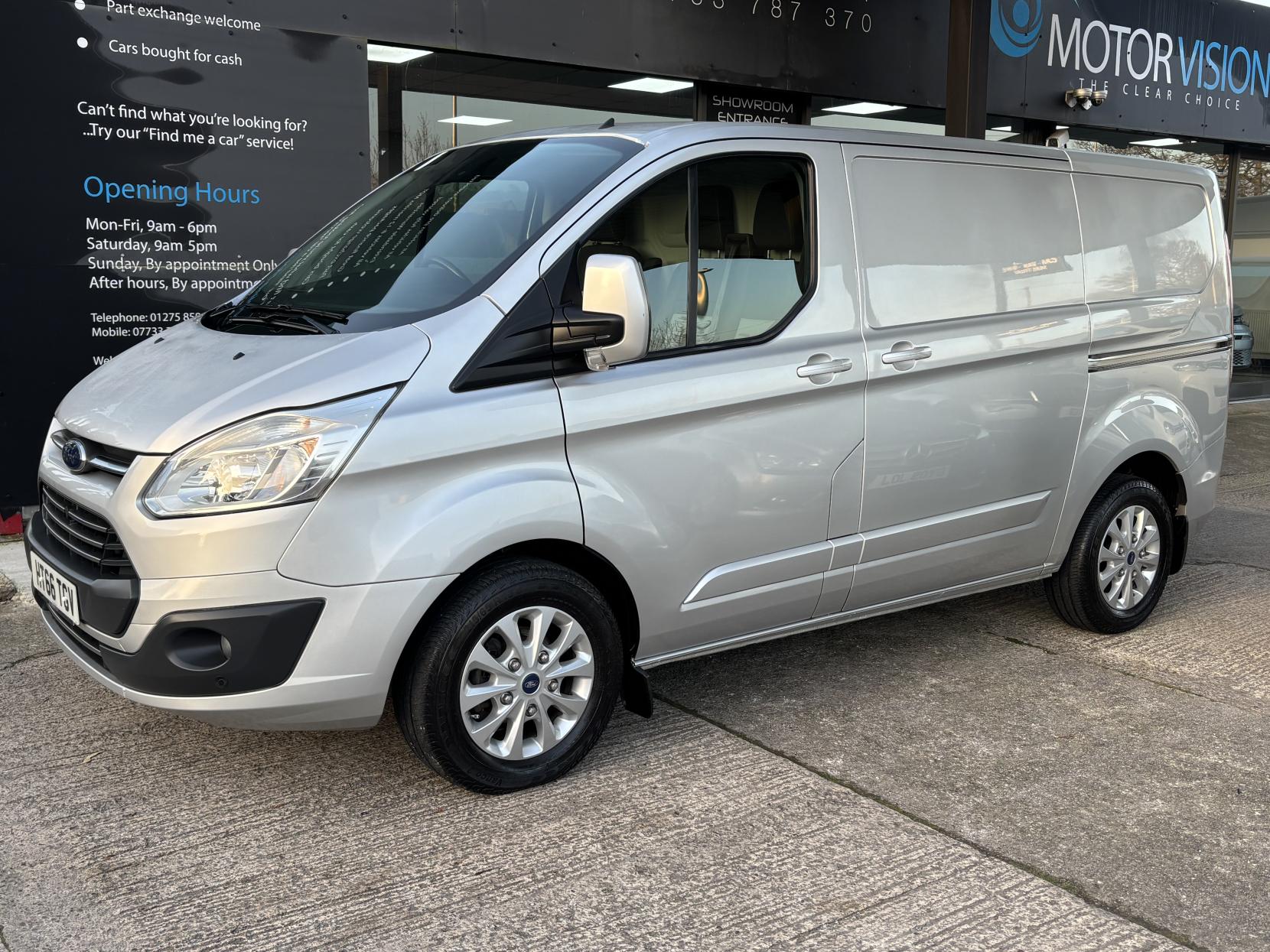 Ford Transit Custom 2.0 TDCi 290 Limited Panel Van 5dr Diesel Manual L1 H1 (163 g/km, 128 bhp)
