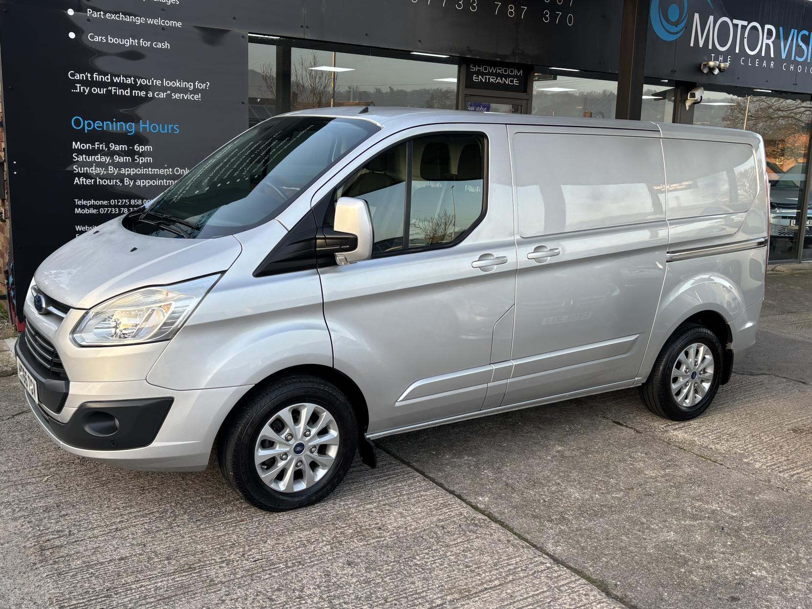 Ford Transit Custom 2.0 TDCi 290 Limited Panel Van 5dr Diesel Manual L1 H1 (163 g/km, 128 bhp)